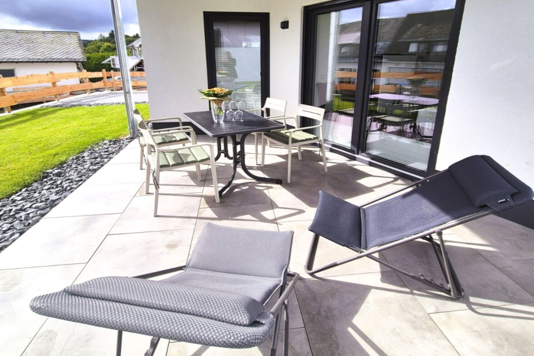 2 SZ Deluxe/ 5P- Winterberg Appartement 21134-Terrasbalkon