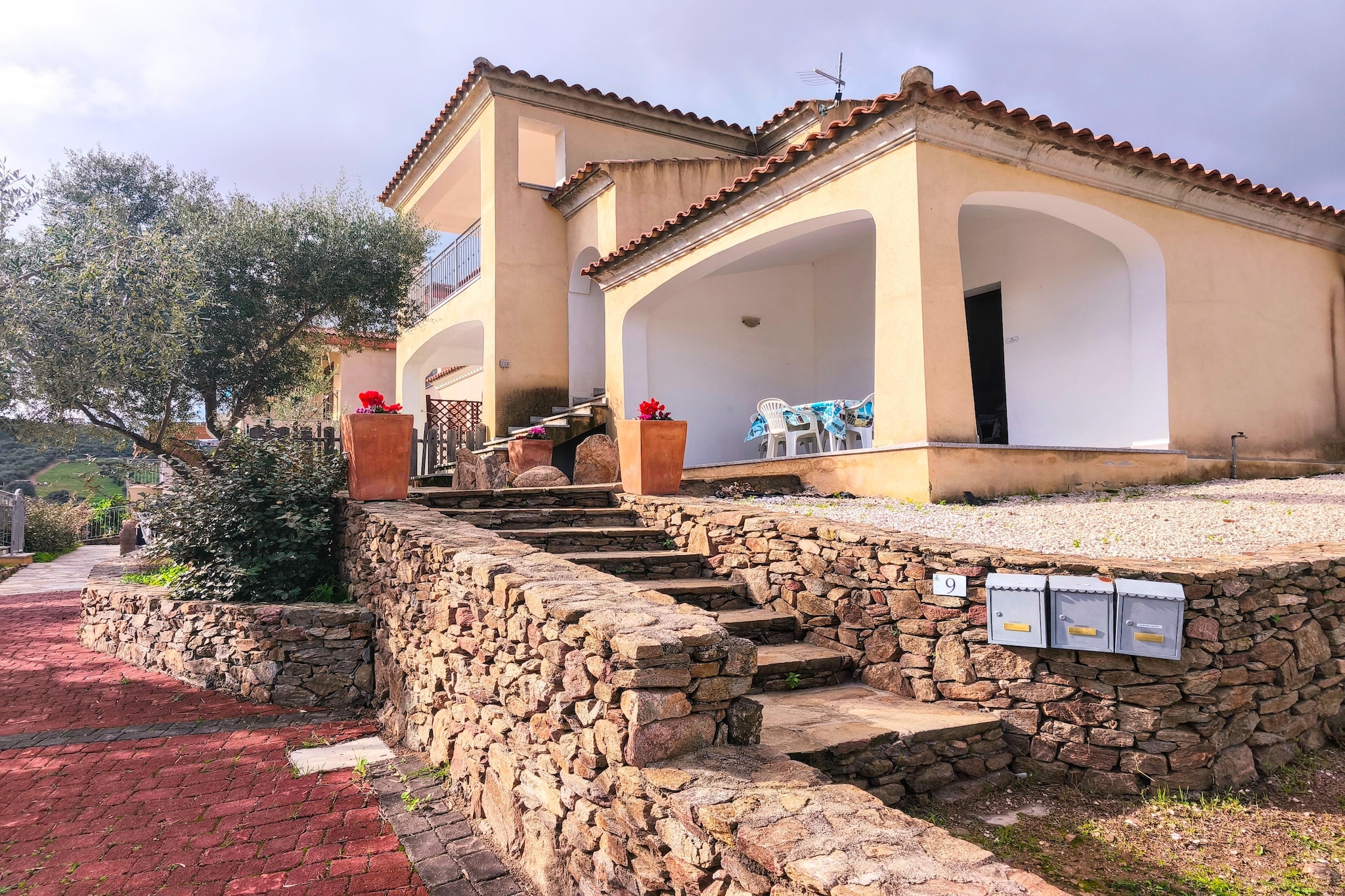 Le Villette di San Gavino PP-Buitenkant zomer