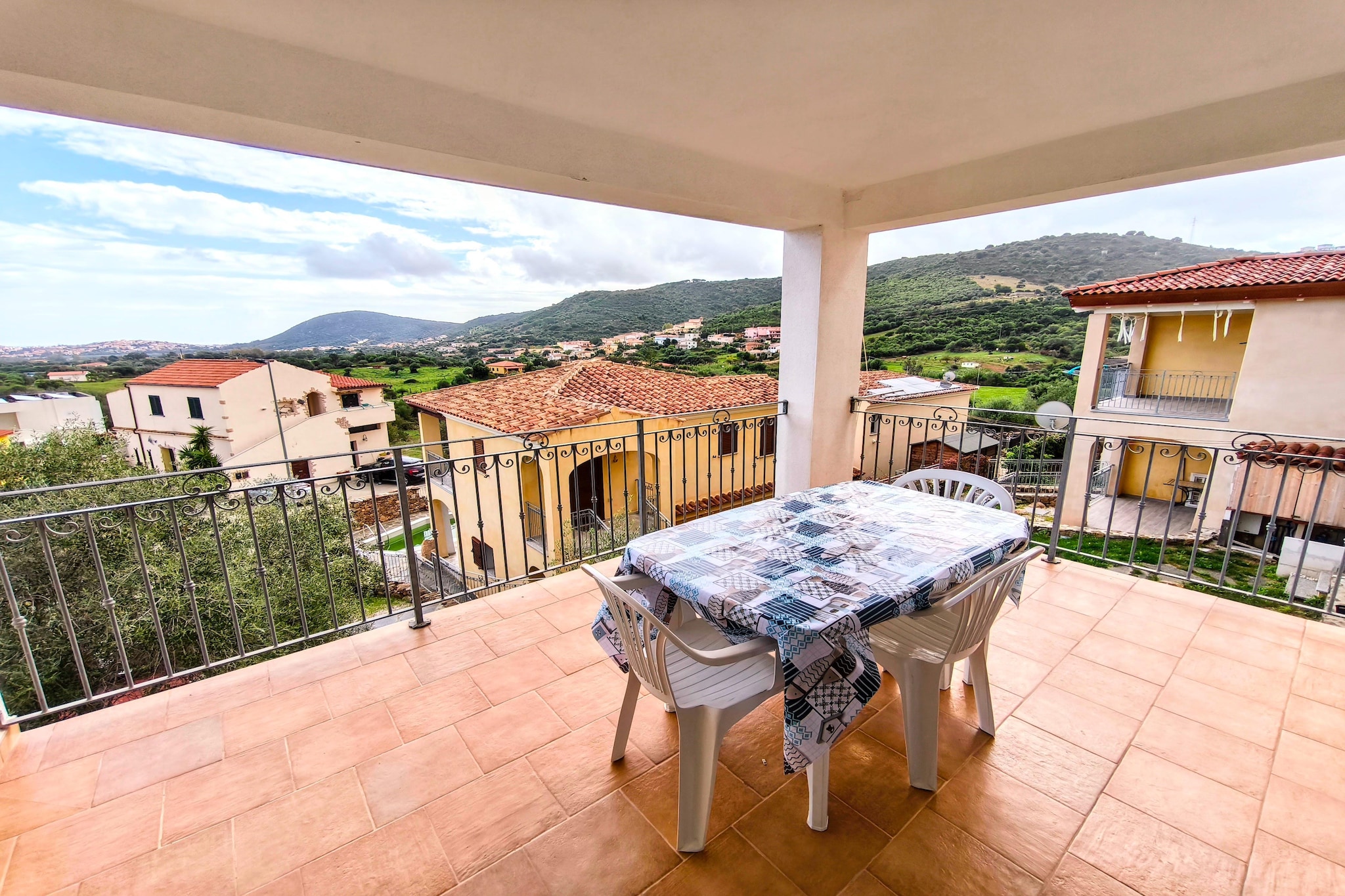 Le Villette di San Gavino PP-Buitenkant zomer