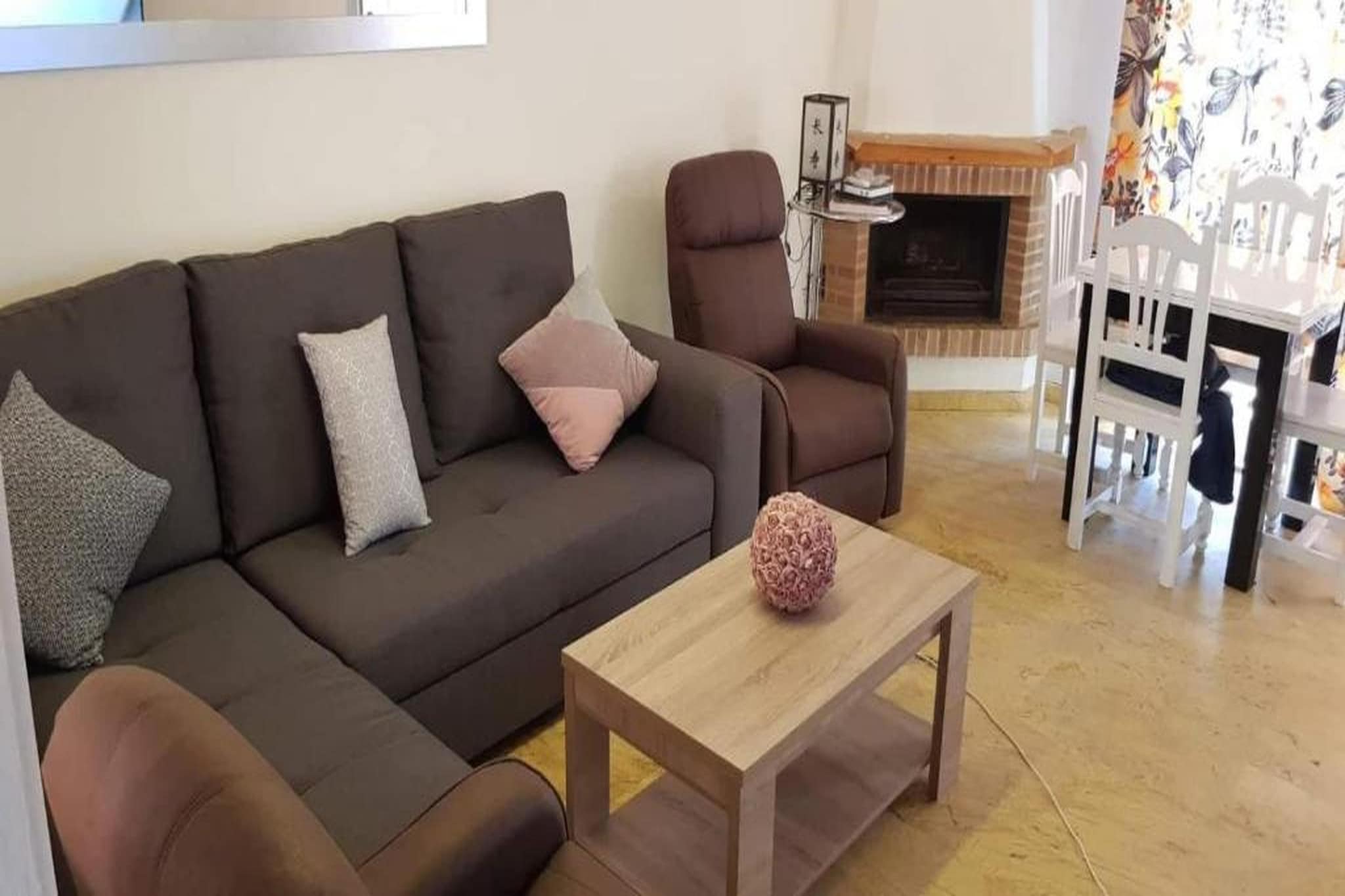 CT 341 AL - Faro's Casa Adosada-Woonkamer