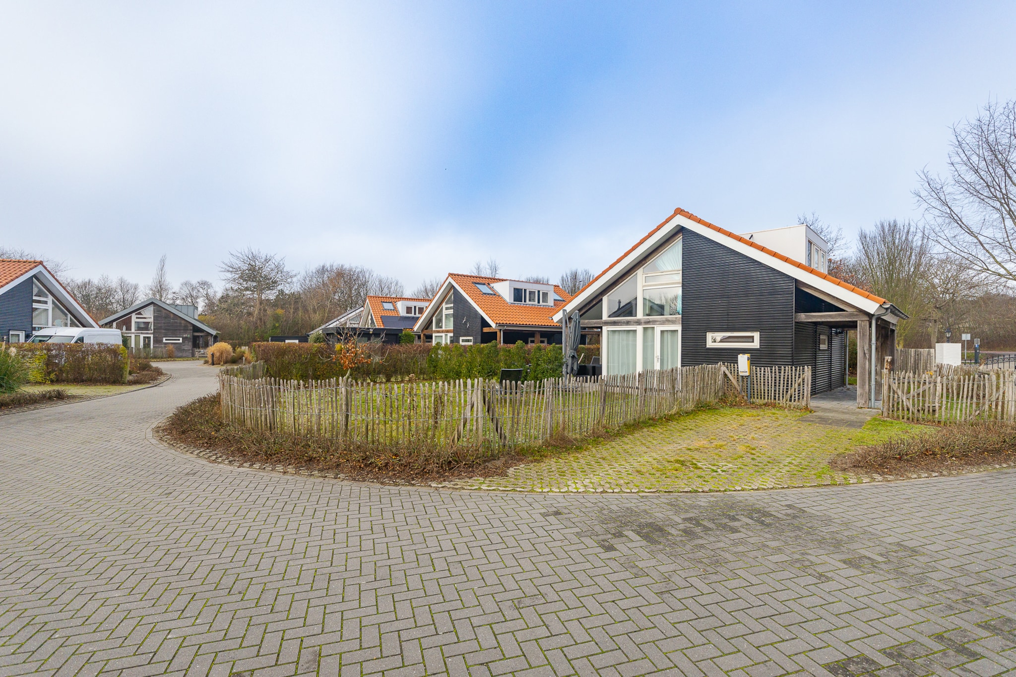 Zonnedorp 1 Solskin Renesse | Beach Holiday in Modern Holiday Home-Außenbereich Sommer