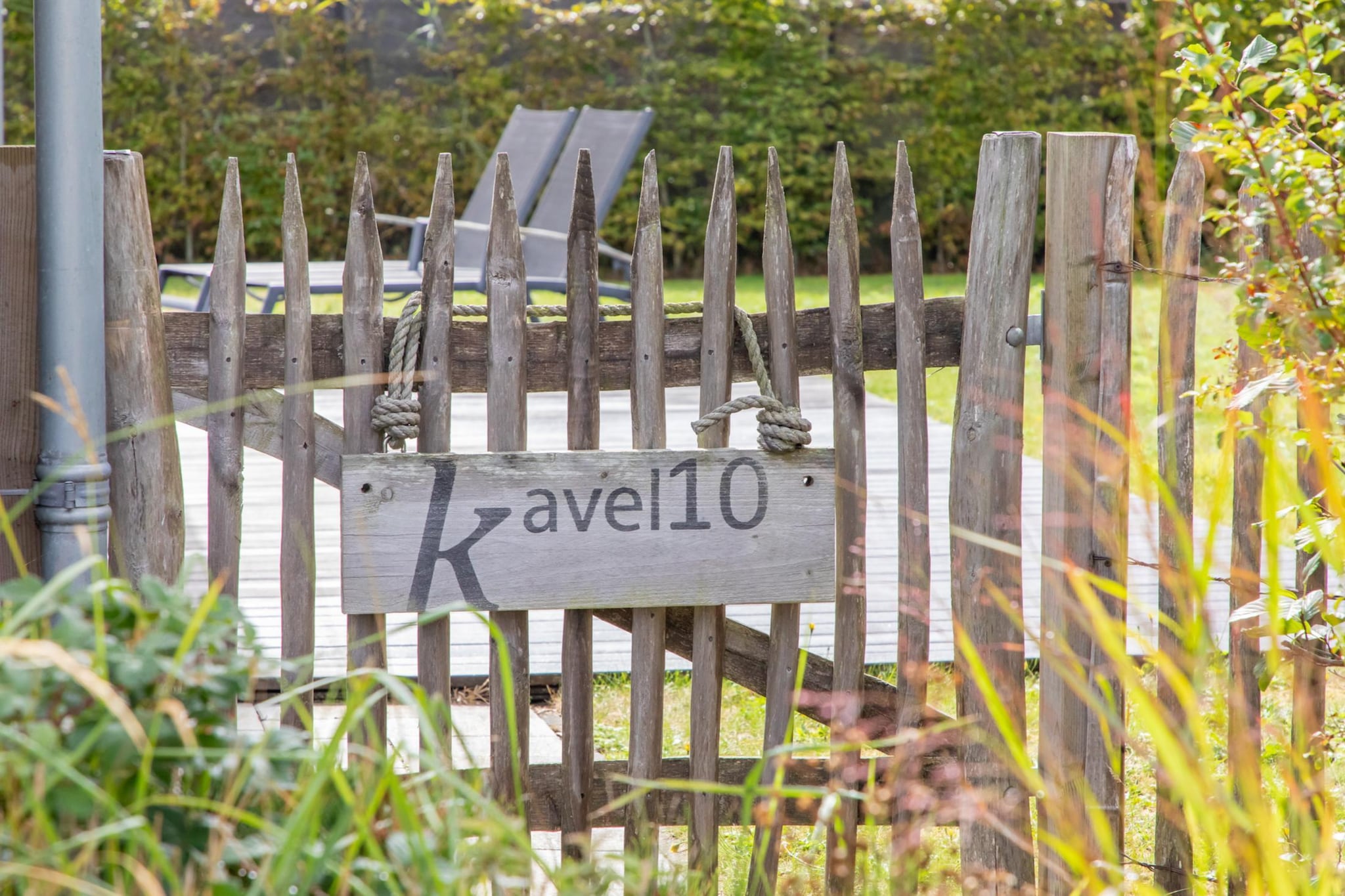 Zonnedorp Kavel 10 Renesse | Villa near the Beach & with Spacious Garden-Sfeer