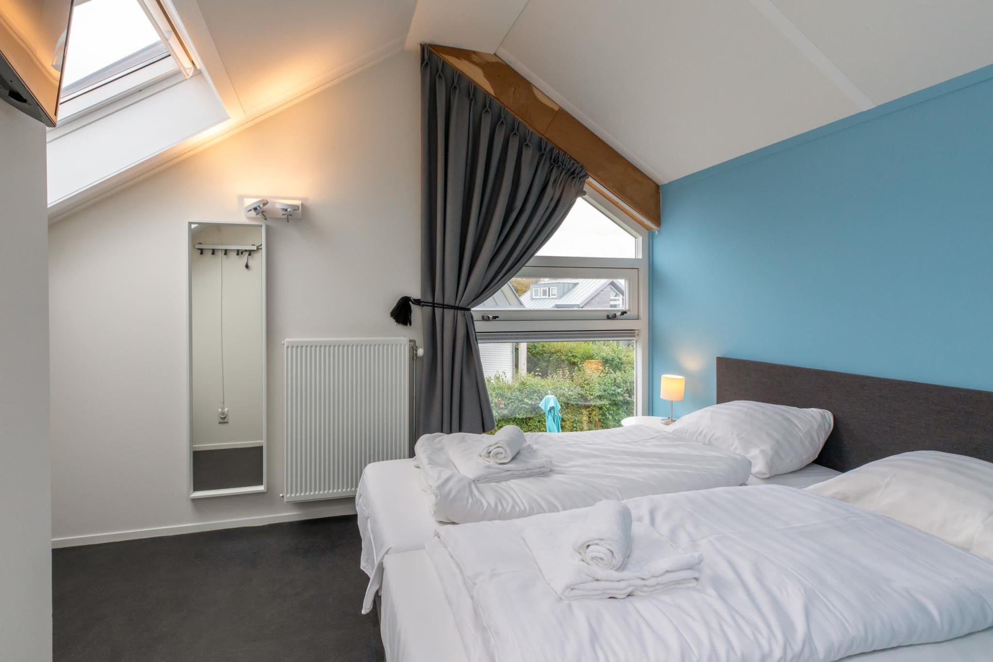 Bed Room