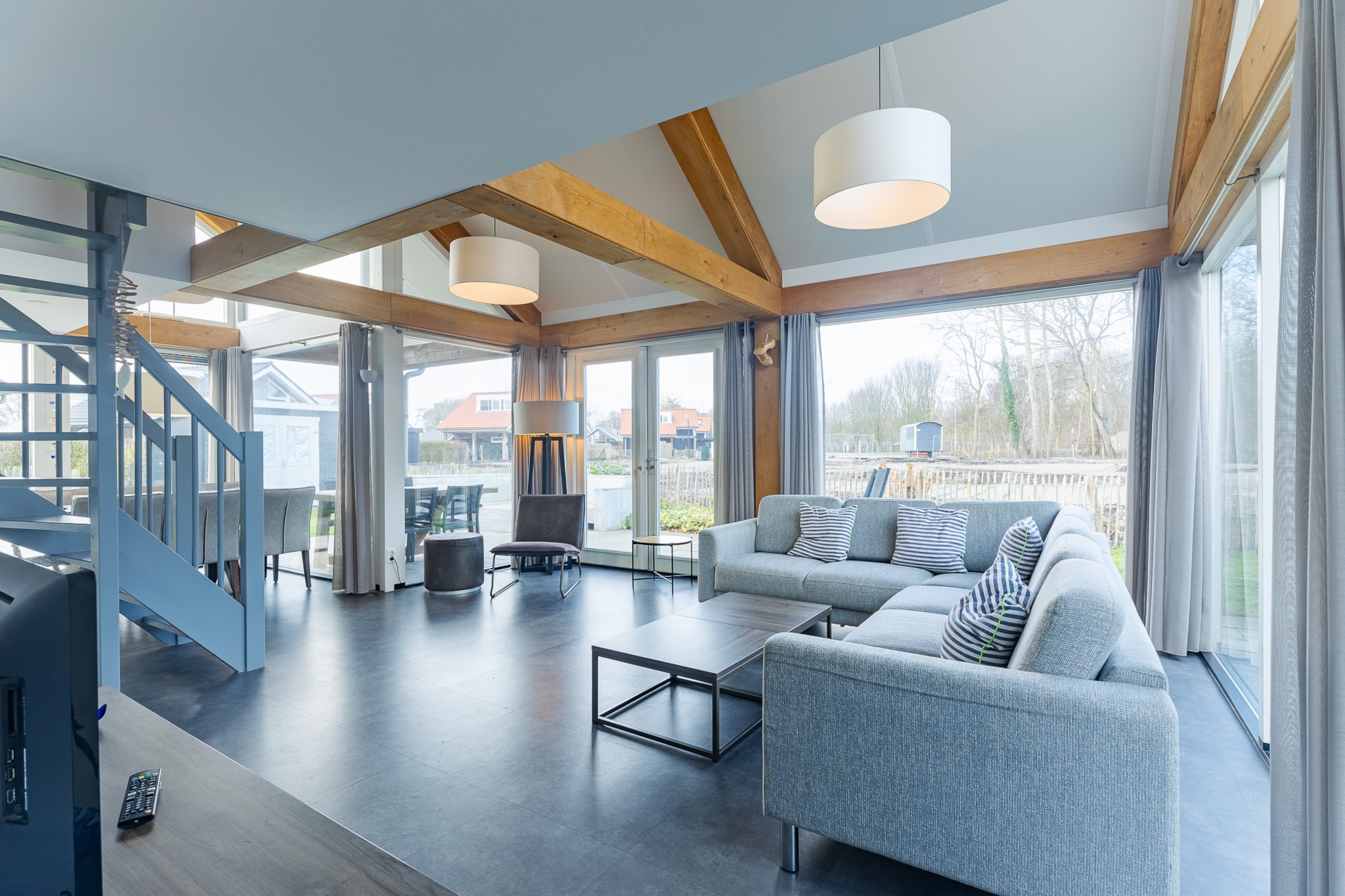 Zonnedorp 19 Modern holiday home Renesse | Beach within walking distance-Wohnzimmer