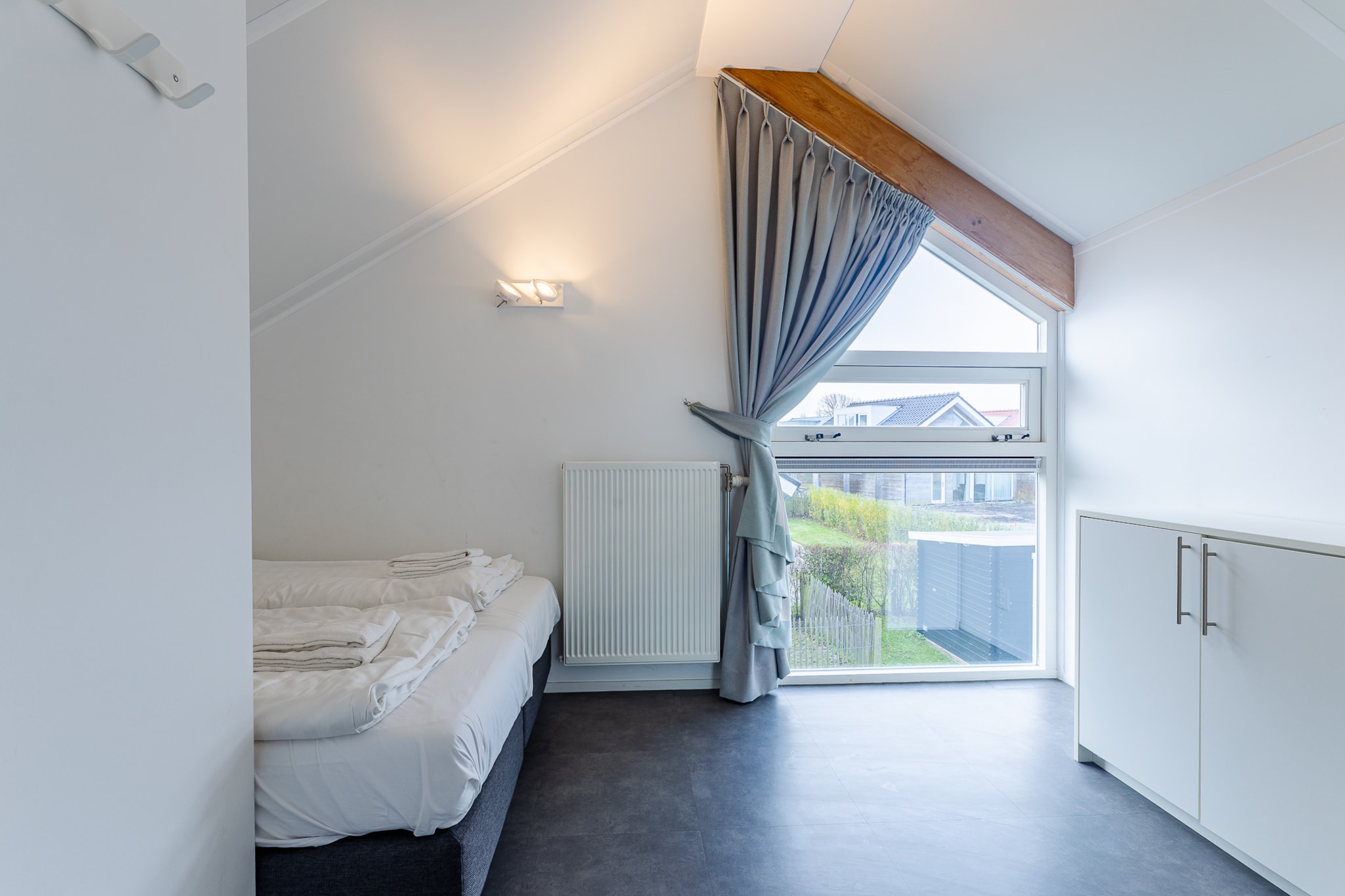Zonnedorp 19 Modern holiday home Renesse | Beach within walking distance-Schlafzimmer
