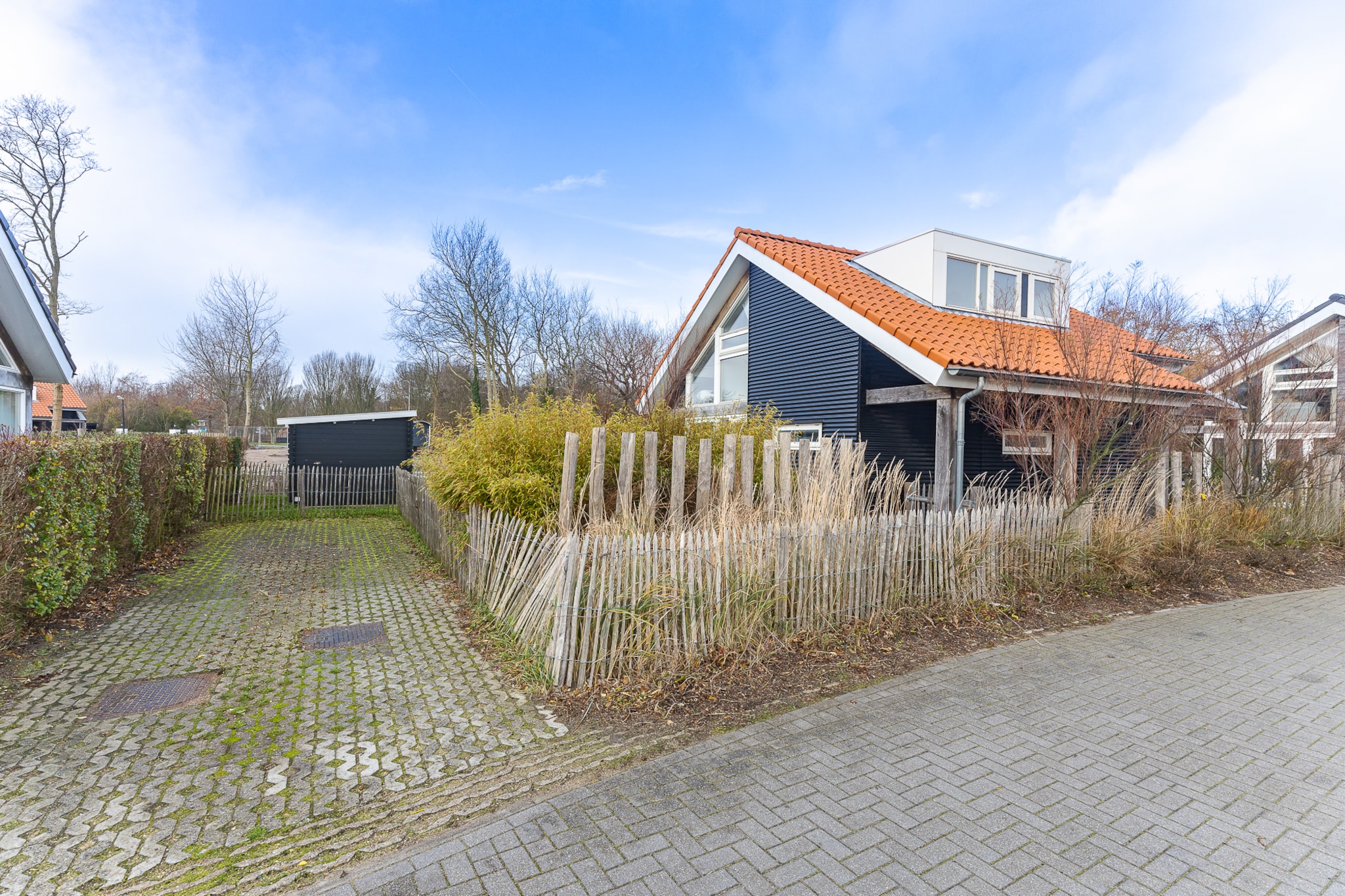 Zonnedorp 19 Modern holiday home Renesse | Beach within walking distance-Außenbereich Sommer