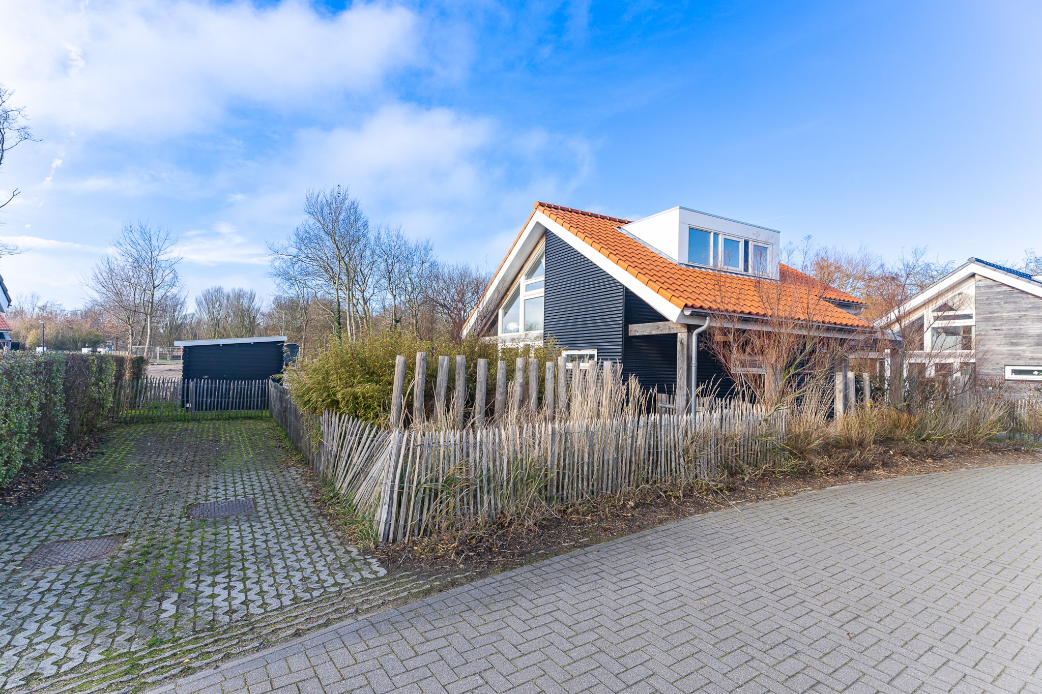 Zonnedorp 19 Modern holiday home Renesse | Beach within walking distance-Außenbereich Sommer