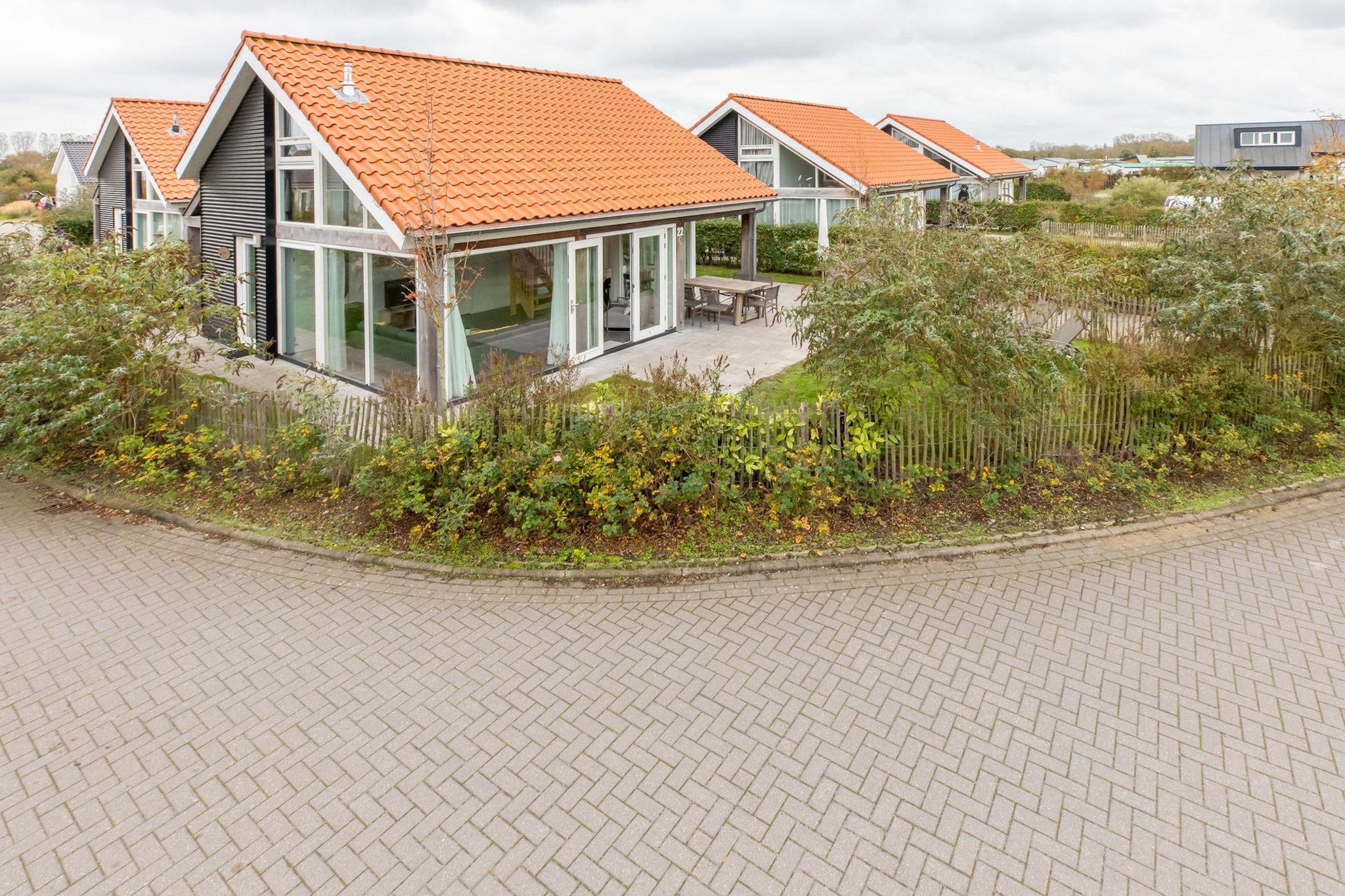 Zonnedorp 22  Holiday Home Anoes Renesse | Beach-nearby Comfort in Zeeland