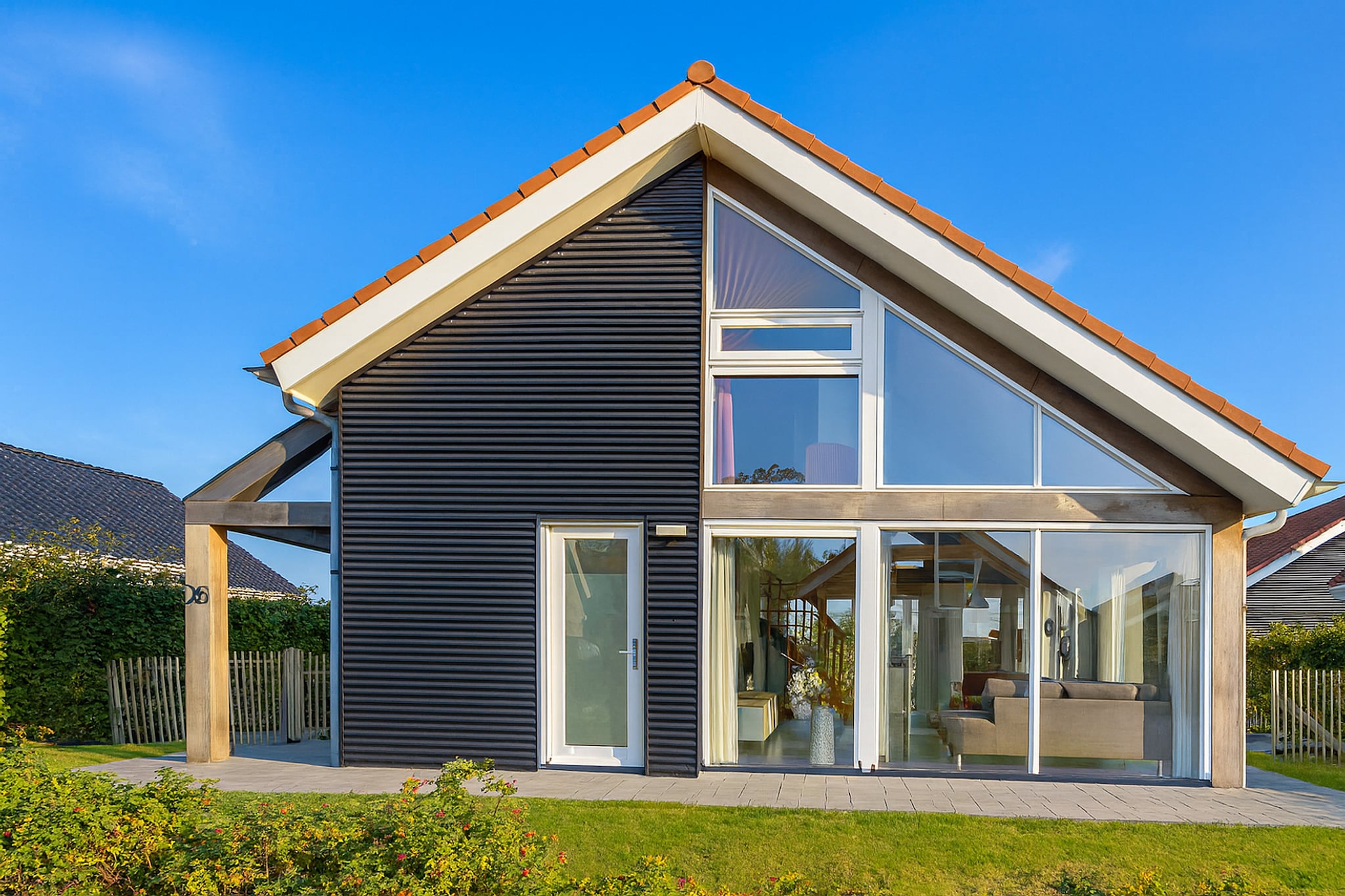 Zonnedorp 26 Renesse: Comfortable Beach Holiday on the North Sea
