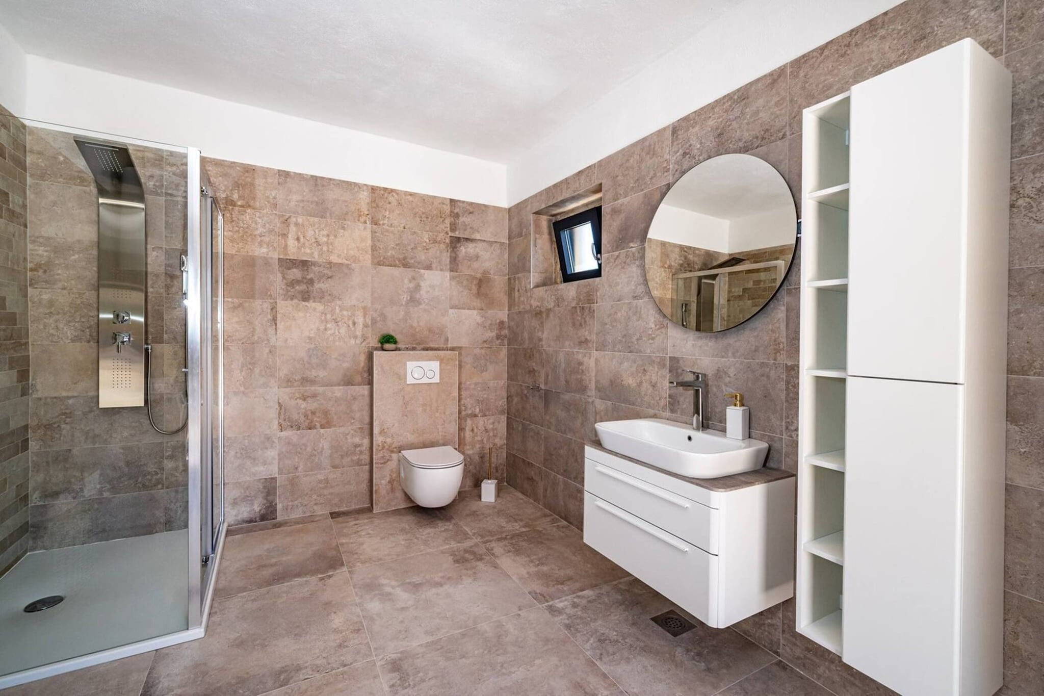 Luxury Villa Escape-Badkamer