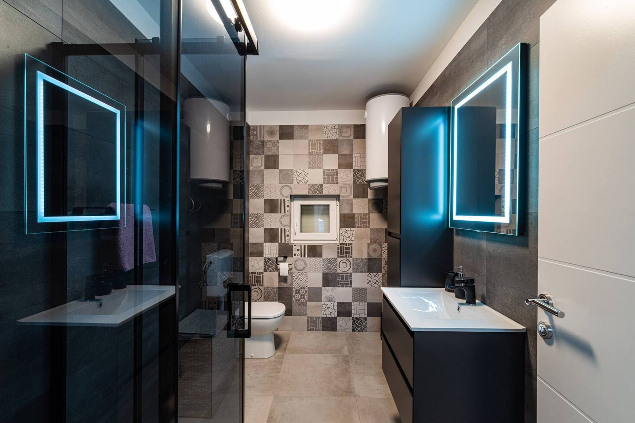 Luxury Villa Escape-Badkamer