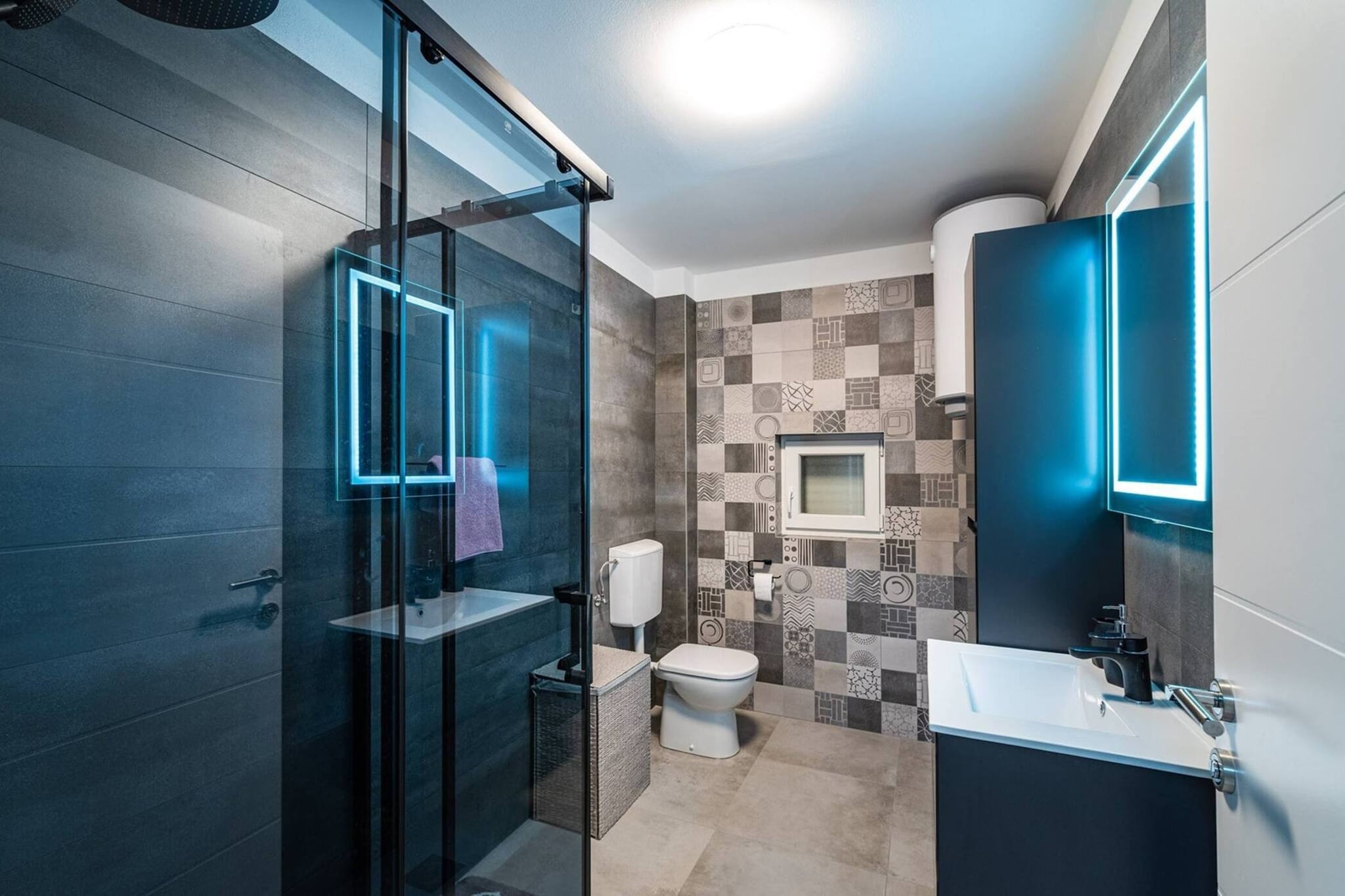 Luxury Villa Escape-Badkamer