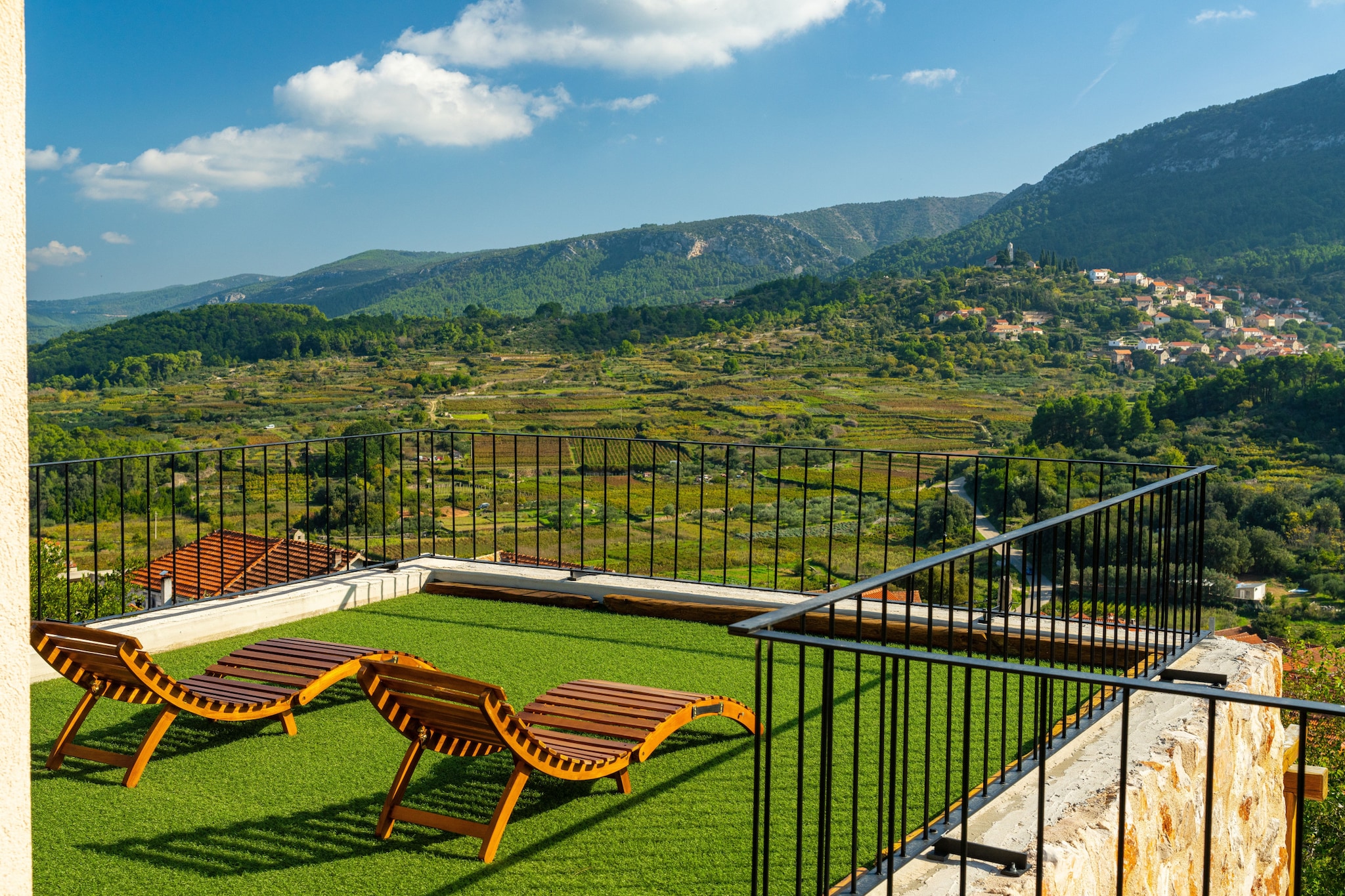 Authentic Villa Fisola-Uitzicht zomer