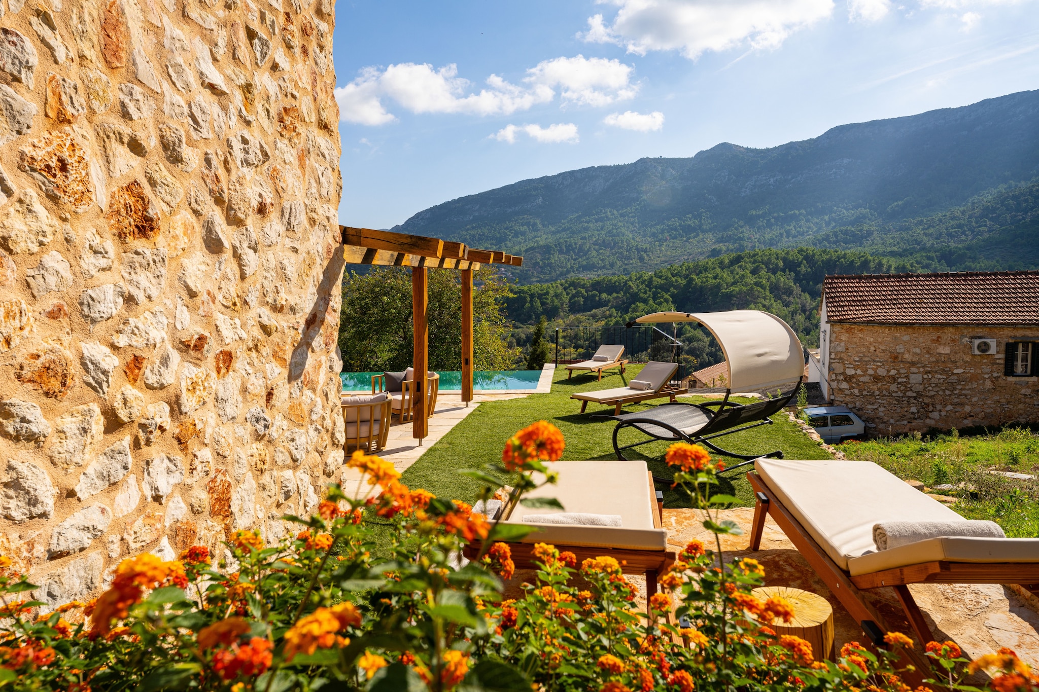 Authentic Villa Fisola-Terrasbalkon