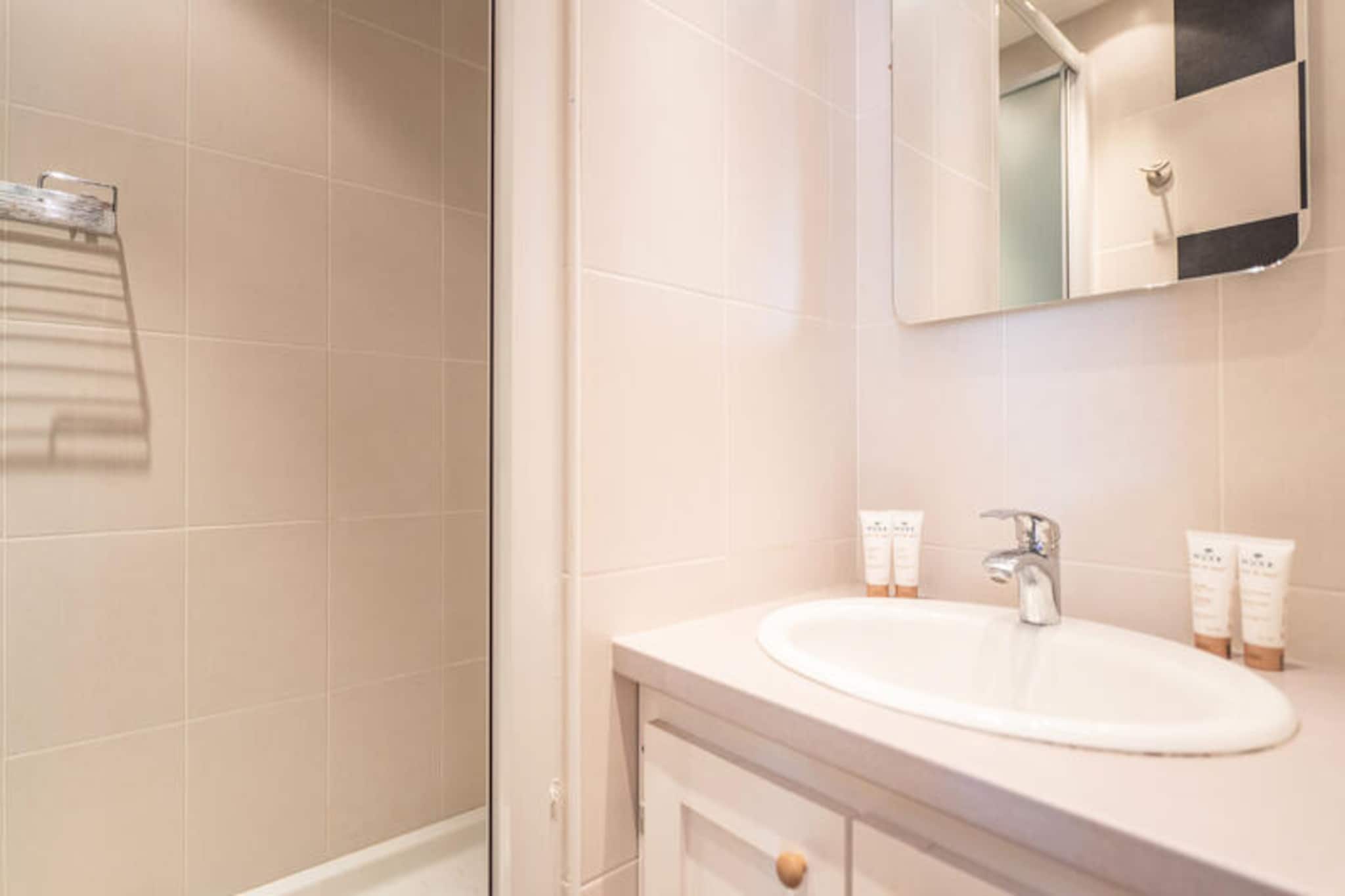 Résidence Ours Blanc-Non tagué