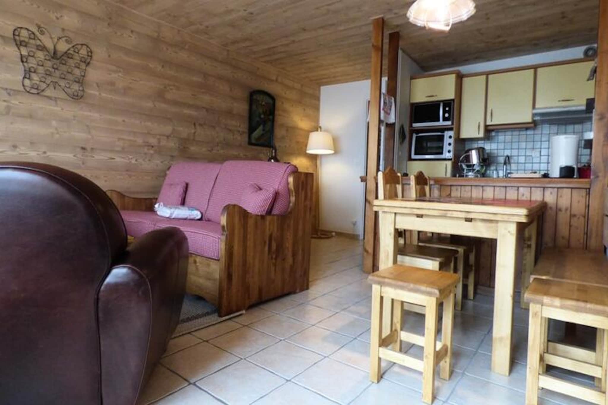 Apartment in La Meije with Ski Access