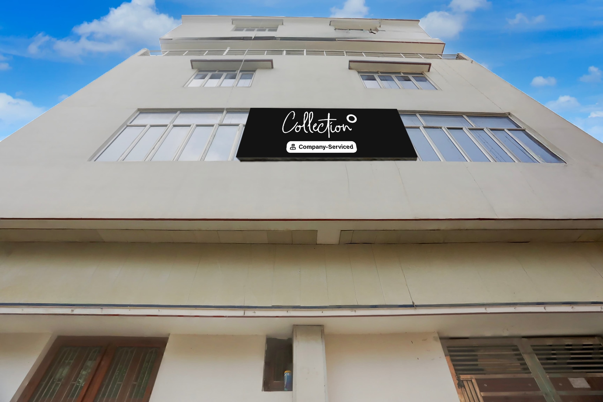 Collection O Chhapra Railway Junction