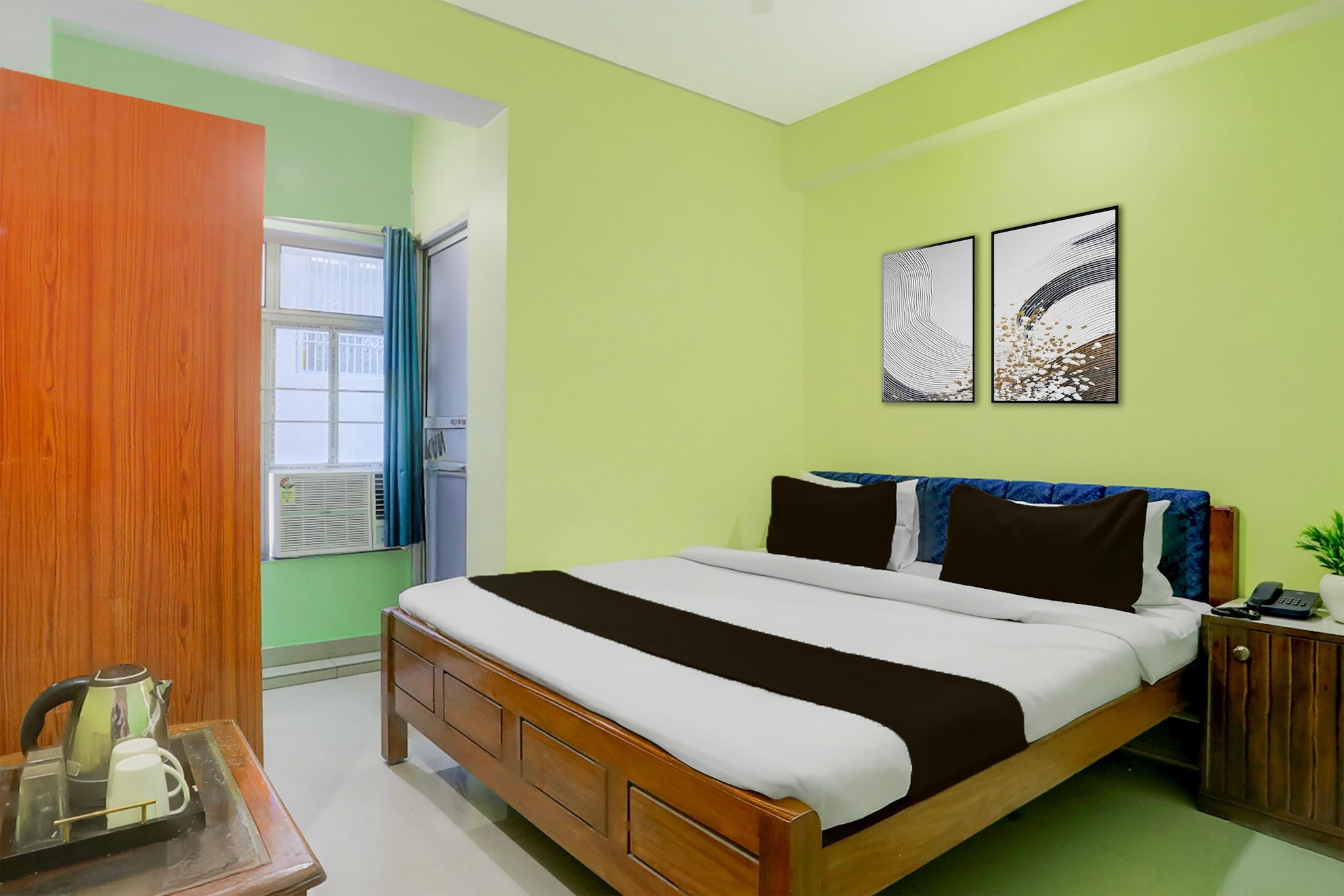 Collection O Chhapra Railway Junction