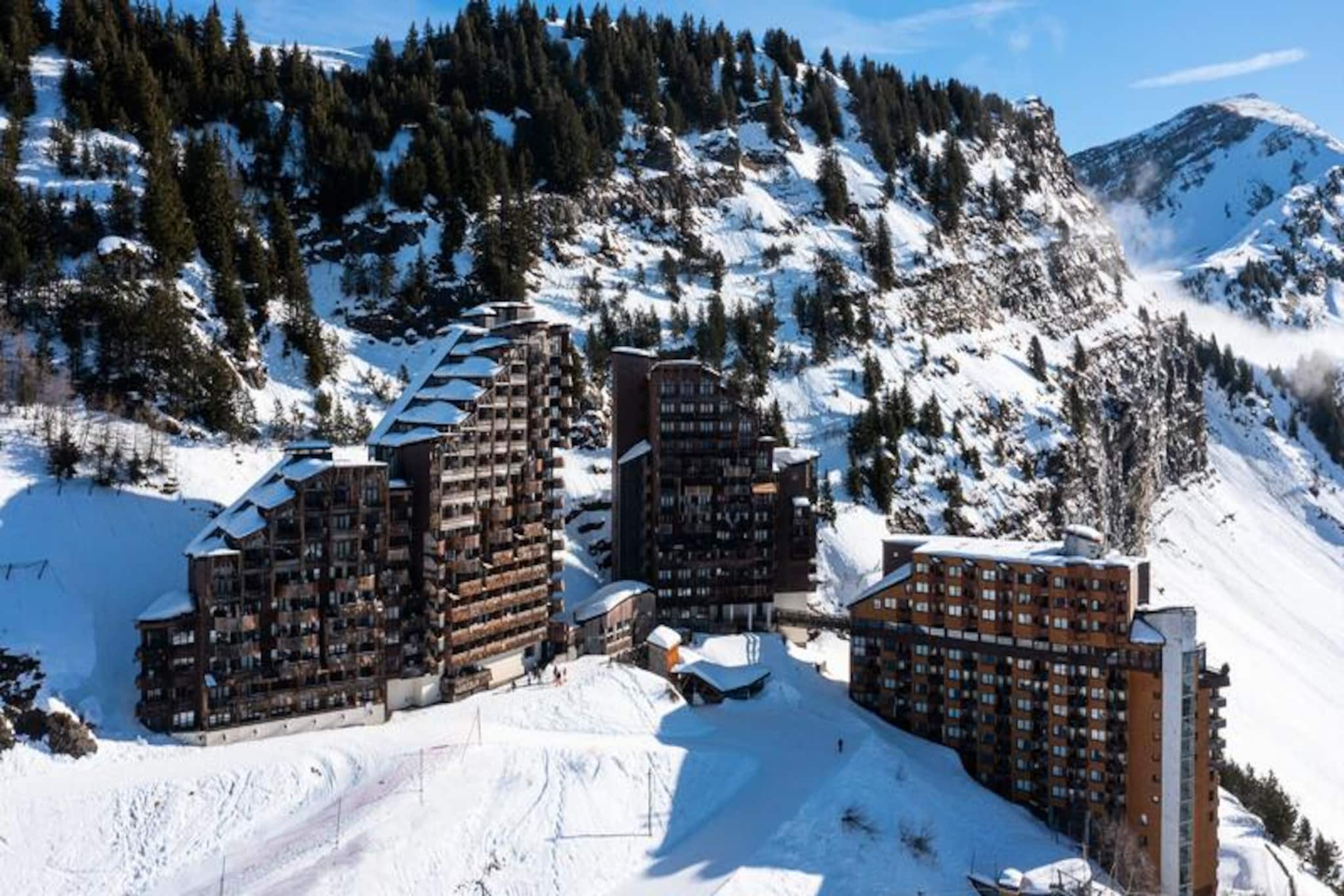Apartment in Avoriaz with Ski-In/Ski-Out