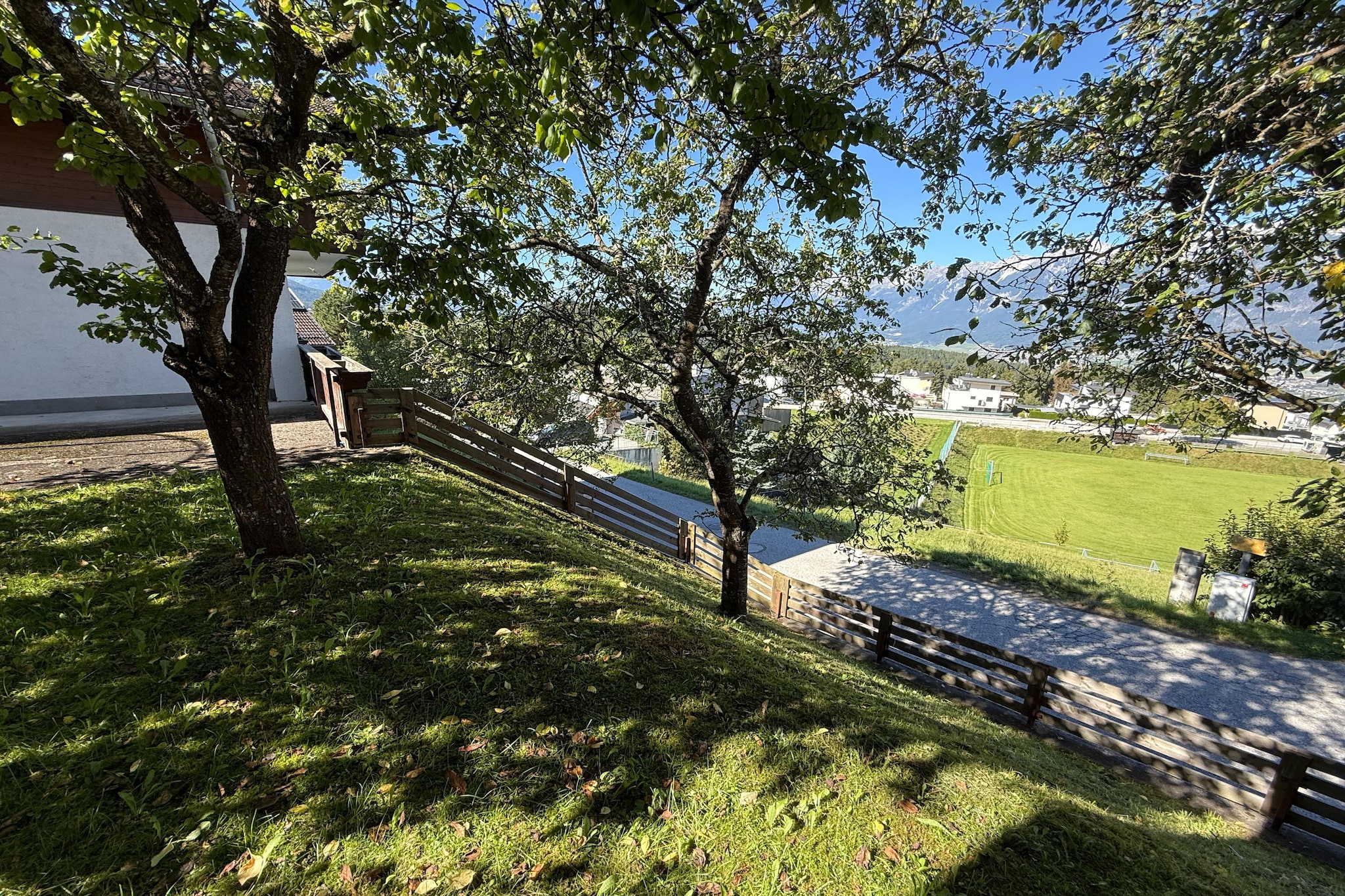 Alpenchalet Berggold-Uitzicht zomer