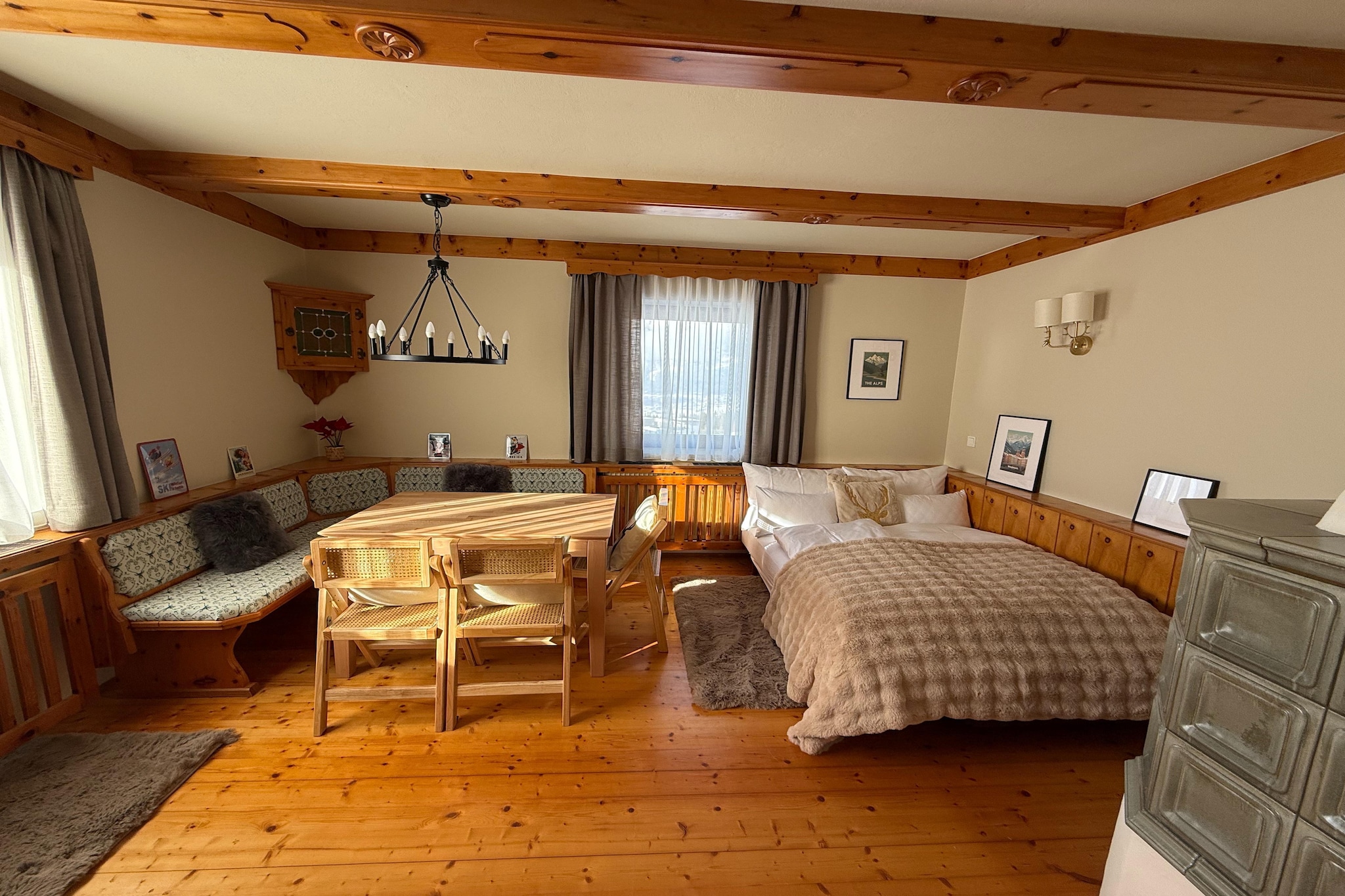 Alpenchalet Berggold-Eetkamer