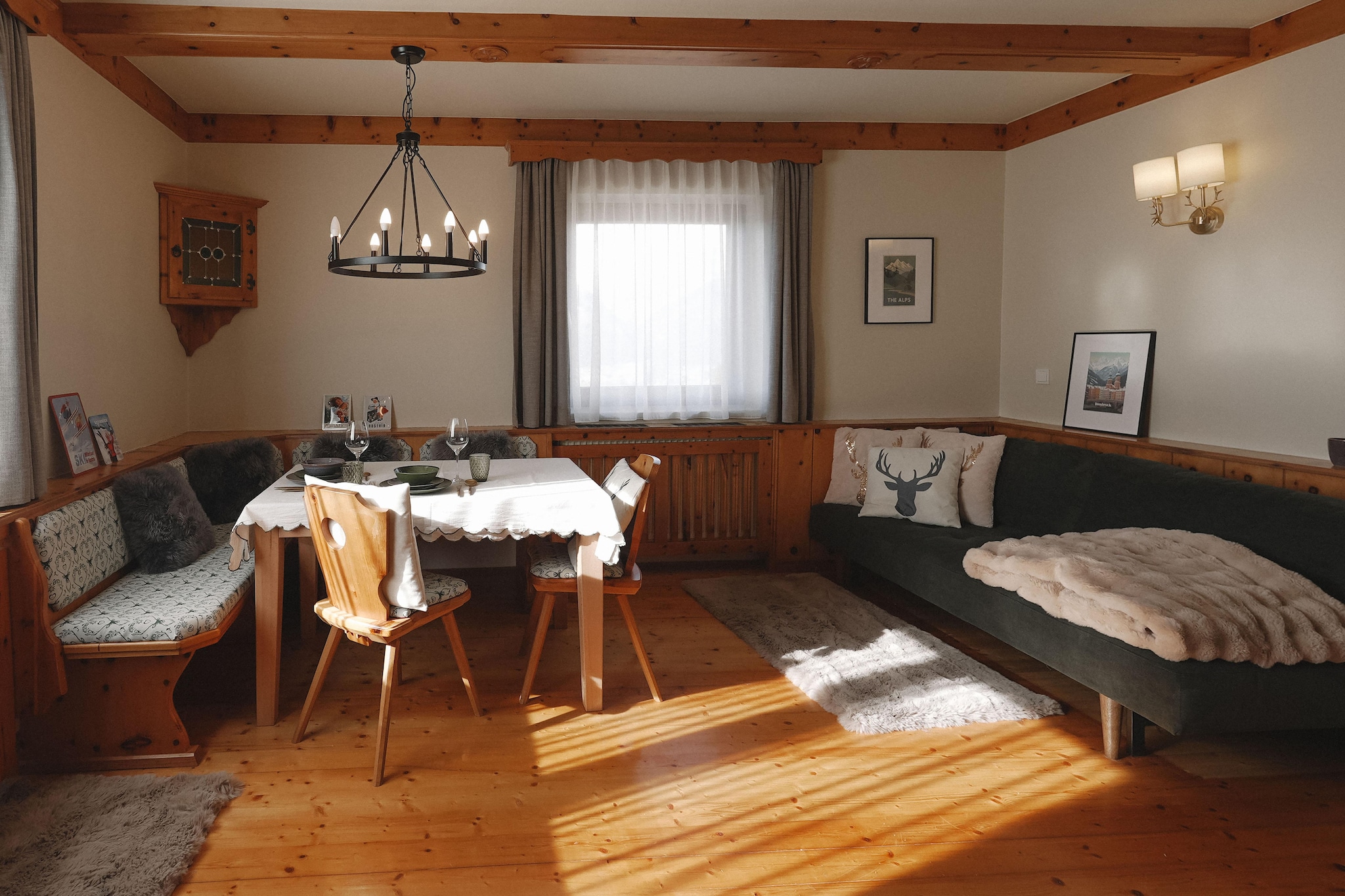 Alpenchalet Berggold - Eetkamer