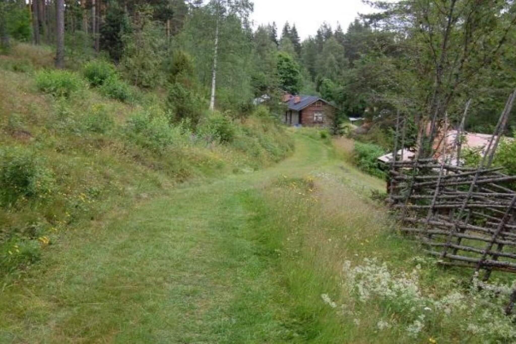 Cozy Getaway near Forest and Lake