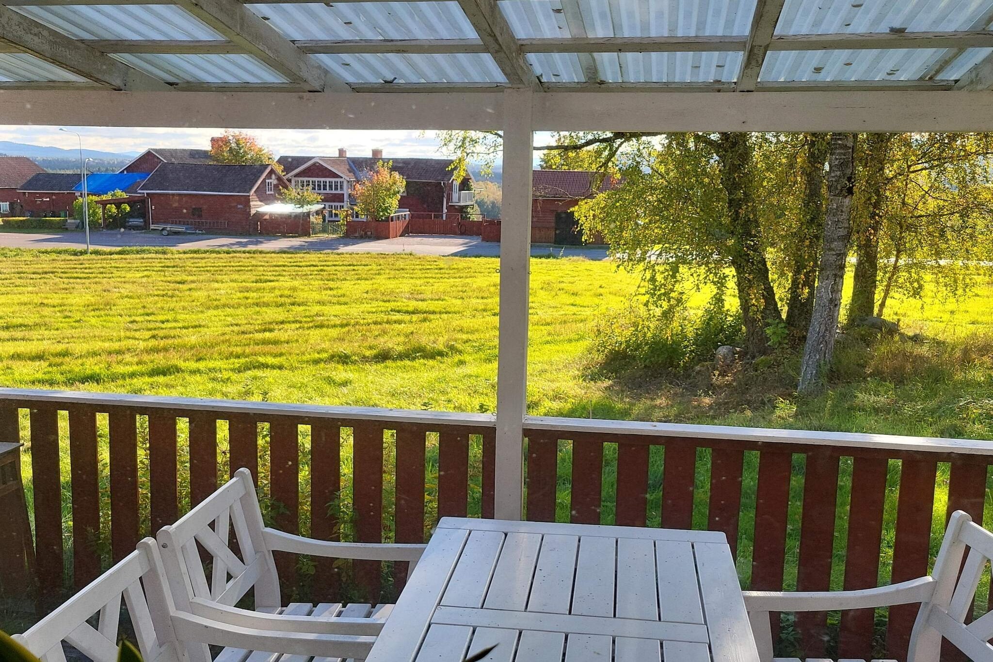 Welcome to our charming and cozy cottage located just outside Leksand â€” a place where you can unwind, enjoy nature, and stay close to both adventure and tranquility. The cottage offers everything you need for a comfortable stay, with one bedroom for restful nights, and a living room with a sofa bed that can easily accommodate one or two children without compromising space or coziness. The dÃ©cor is a warm blend of styles, where modern touches meet traditional charm and personal accents that make you feel right at home. In the living room there is a delightful open fireplace, which provides extra warmth and character â€” it crackles beautifully on chillier evenings and becomes a natural gathering spot for quiet moments. Firewood is provided by the owner from the woodshed, so all you need to do is light the fire and enjoy the atmosphere. Surrounding the house are expansive lawnsâ€”perfect for childrenâ€™s games, ball play, or for stretching your legs and simply being outdoors. A covered veranda is attached to the cottage, where you can savor morning coffee, read, or let a barbecue evening unfold even if the weather turns. In the garden there are additional outdoor chairs and tables, so youâ€™re free to choose where youâ€™d like to settle during the day. Leksand Sommarland has something for big and small and is an excellent day out for those who enjoy an active holiday, approx 15 min by car. If youâ€™re drawn to swimming, there is a bathing area with piers approximately 1,500â€¯metres from the house â€” close enough for spontaneous dips, yet distant enough to feel peaceful. There is also the option to fish nearby, for those who want a serene moment by the water with a rod in hand. One of the true gems in the area is LimsjÃ¶n â€” a shallow, nutrient-rich bird lake near Leksandâ€™s center, with a walking trail of approximately 7â€¯kilometres that circles the lake. The path is gravel and for the most part easy to walkâ€”even with a strollerâ€”and along the way there are several bird towers and a bird-hide where you can observe birdlife up close. It is one of the most bird-rich wetland areas in the county â€” over 200 species have been recorded at LimsjÃ¶n, depending on the season you may see everything from common waterbirds to more rare species, and flora such as the fragrant marsh orchid blossoms here in late summer. The hike around the lake is not only exercise, but an opportunity to hear birdsong, experience nature, and pause to take in the details â€” perhaps walking slowly past a bird tower at dawn or pausing at a hide for a quiet moment. With us, you get the best of both worlds: a cozy cottage with everything needed for a pleasant stay â€” and nature experiences right on your doorstep, from swimming and fishing to birdlife and walking trails. Warmly welcome!