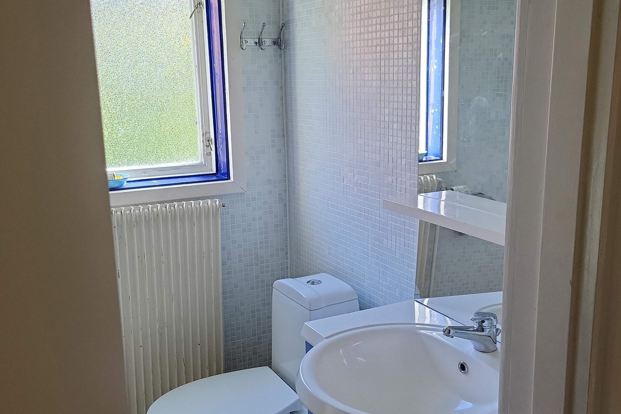 Gezellig vakantiehuis vlakbij bos en meer-Binnen