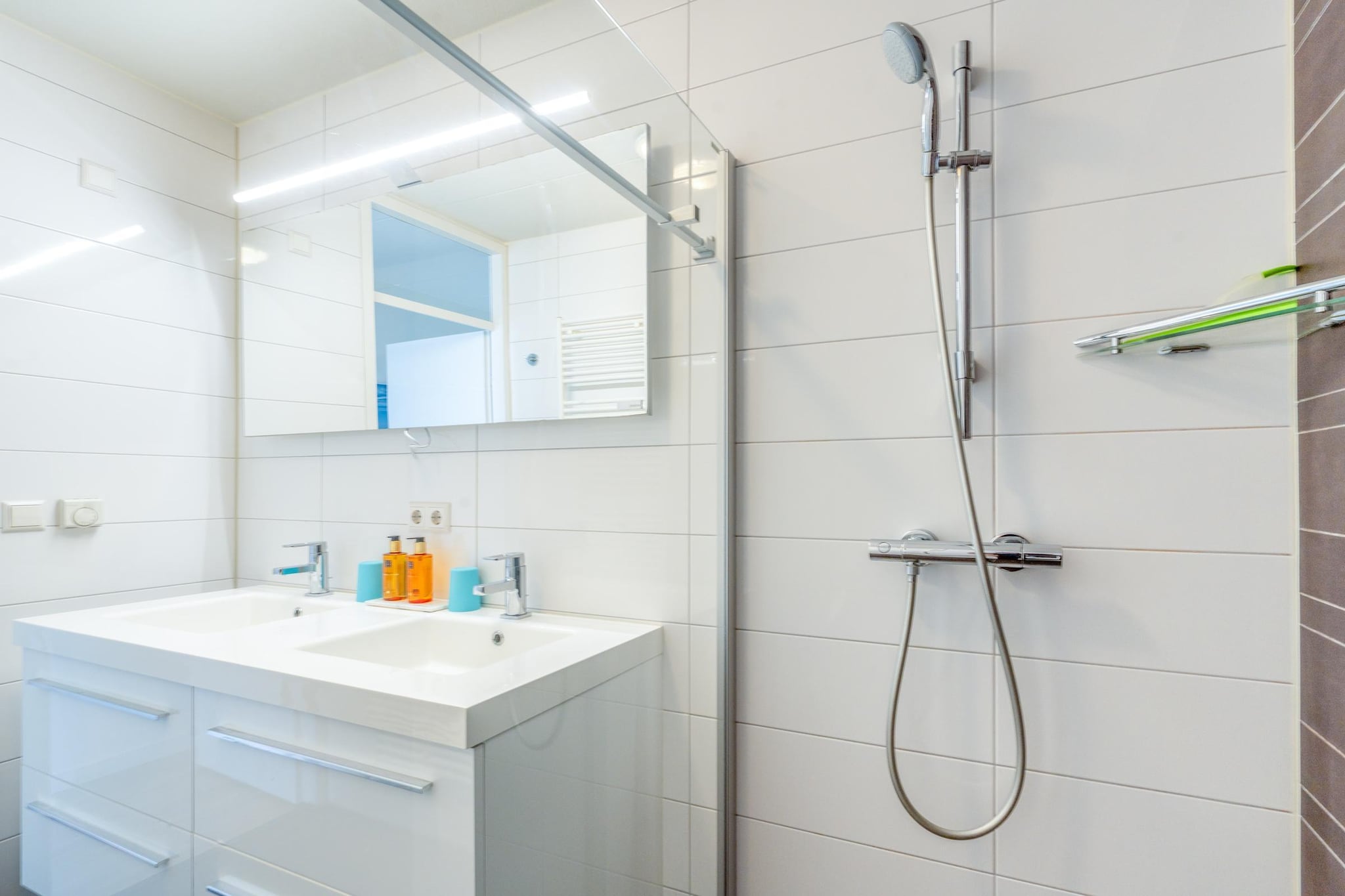 Juliana 138-Badkamer