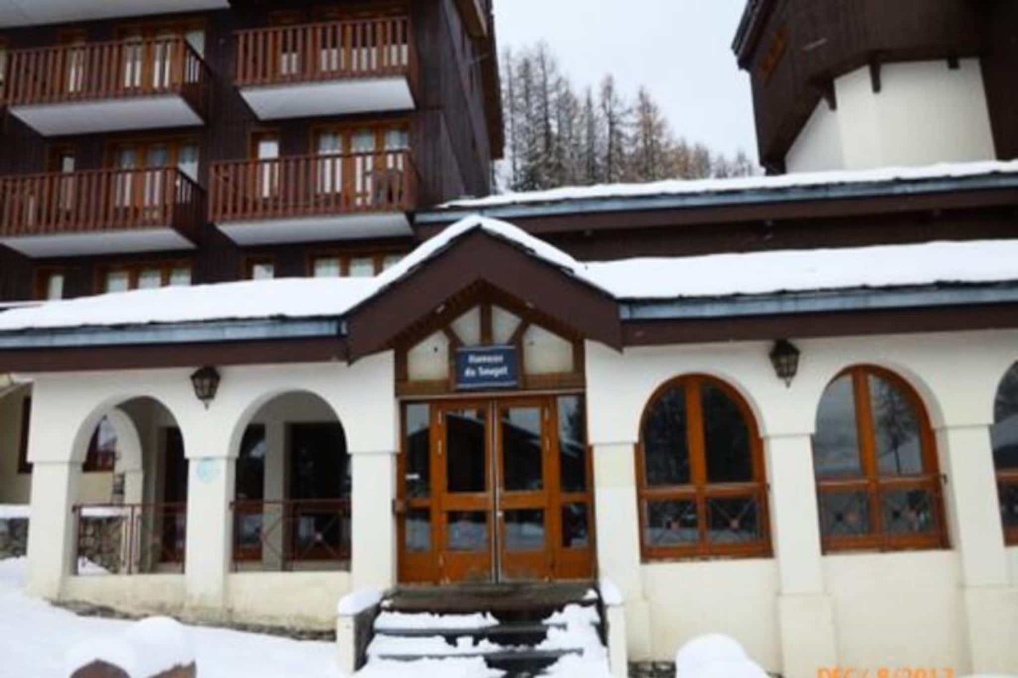 Apartment with view of Mont Blanc