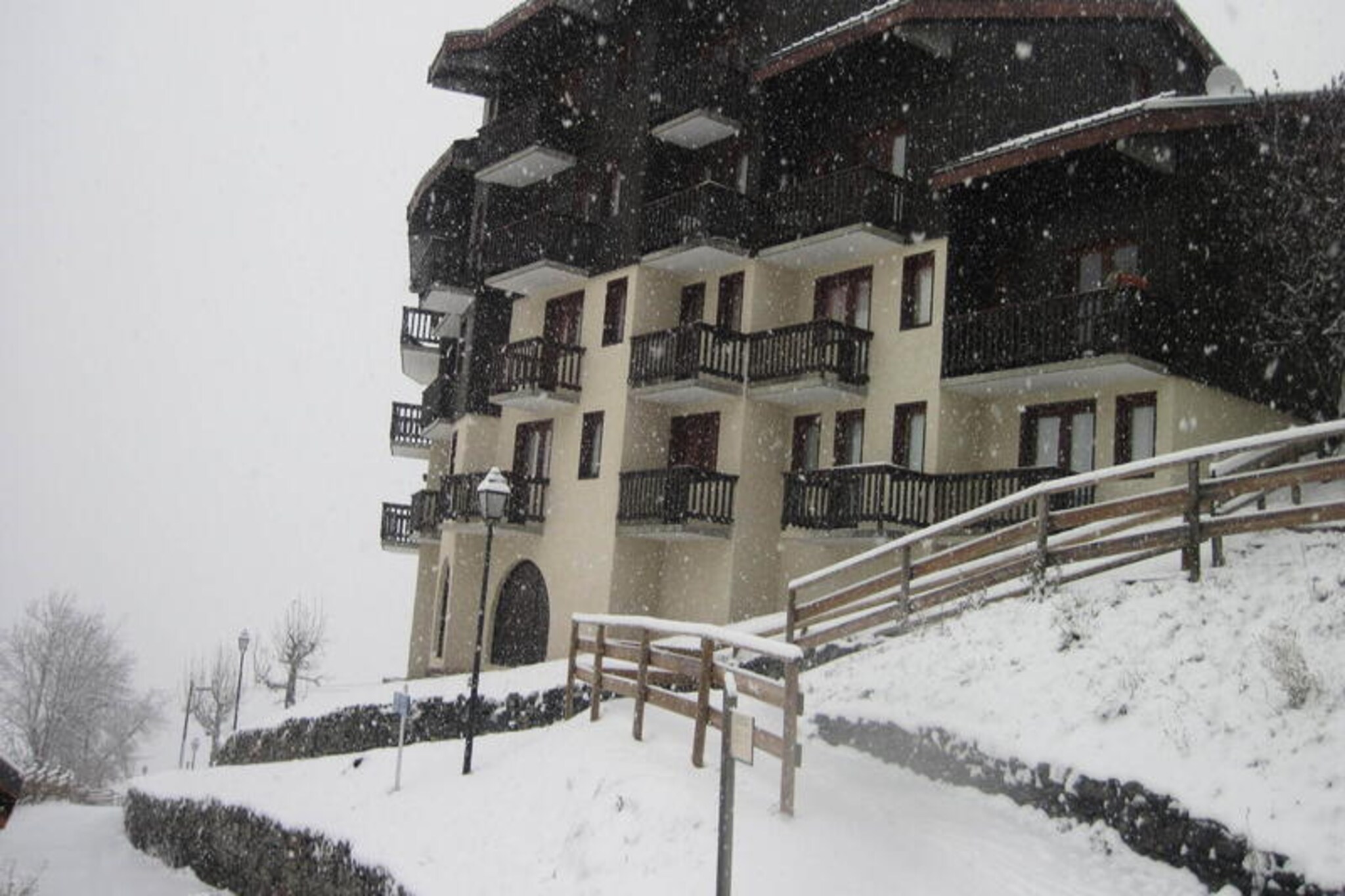 Apartment in Montchavin near Ski Lift