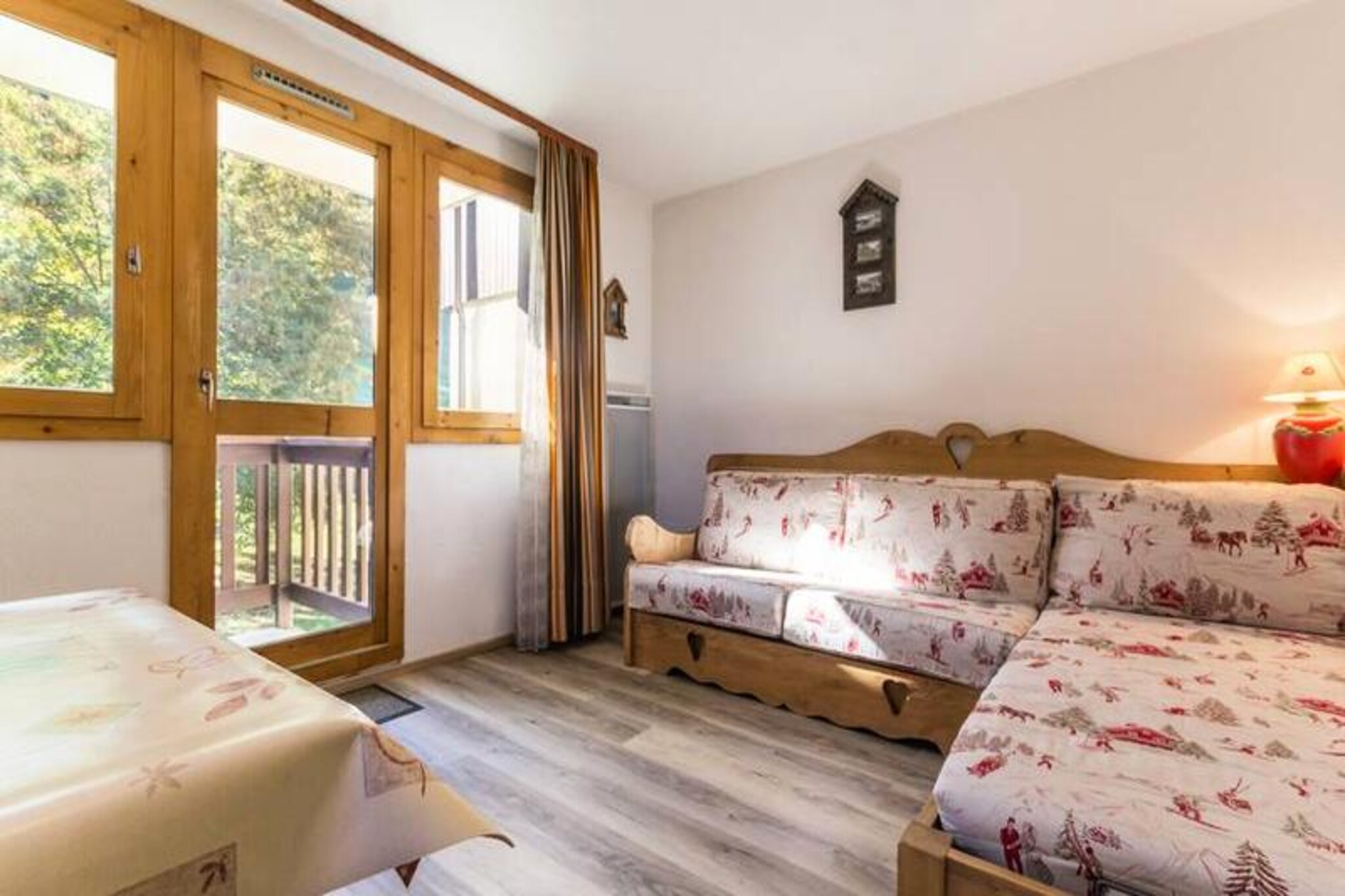 Apartment in Montchavin near Gondola Lift