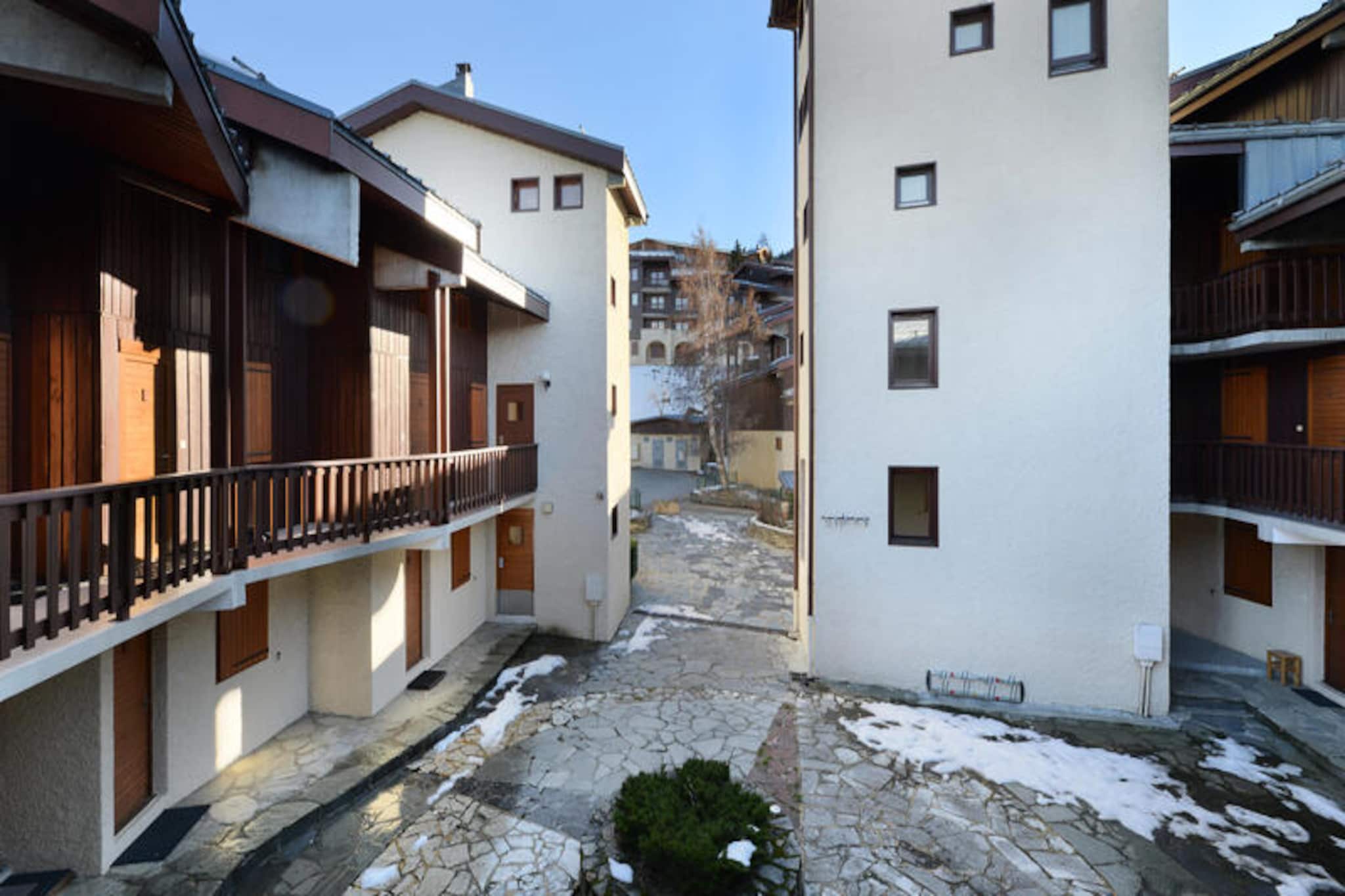 Apartment in Montchavin near Ski Lift