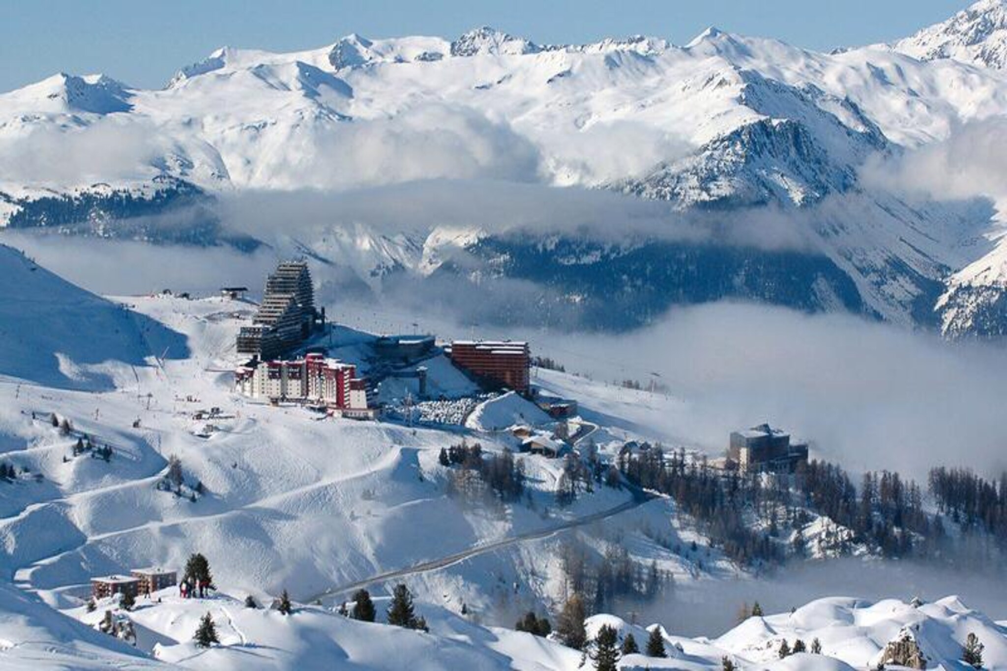 Lodge in Mont Blanc with Ski-In/Ski-Out