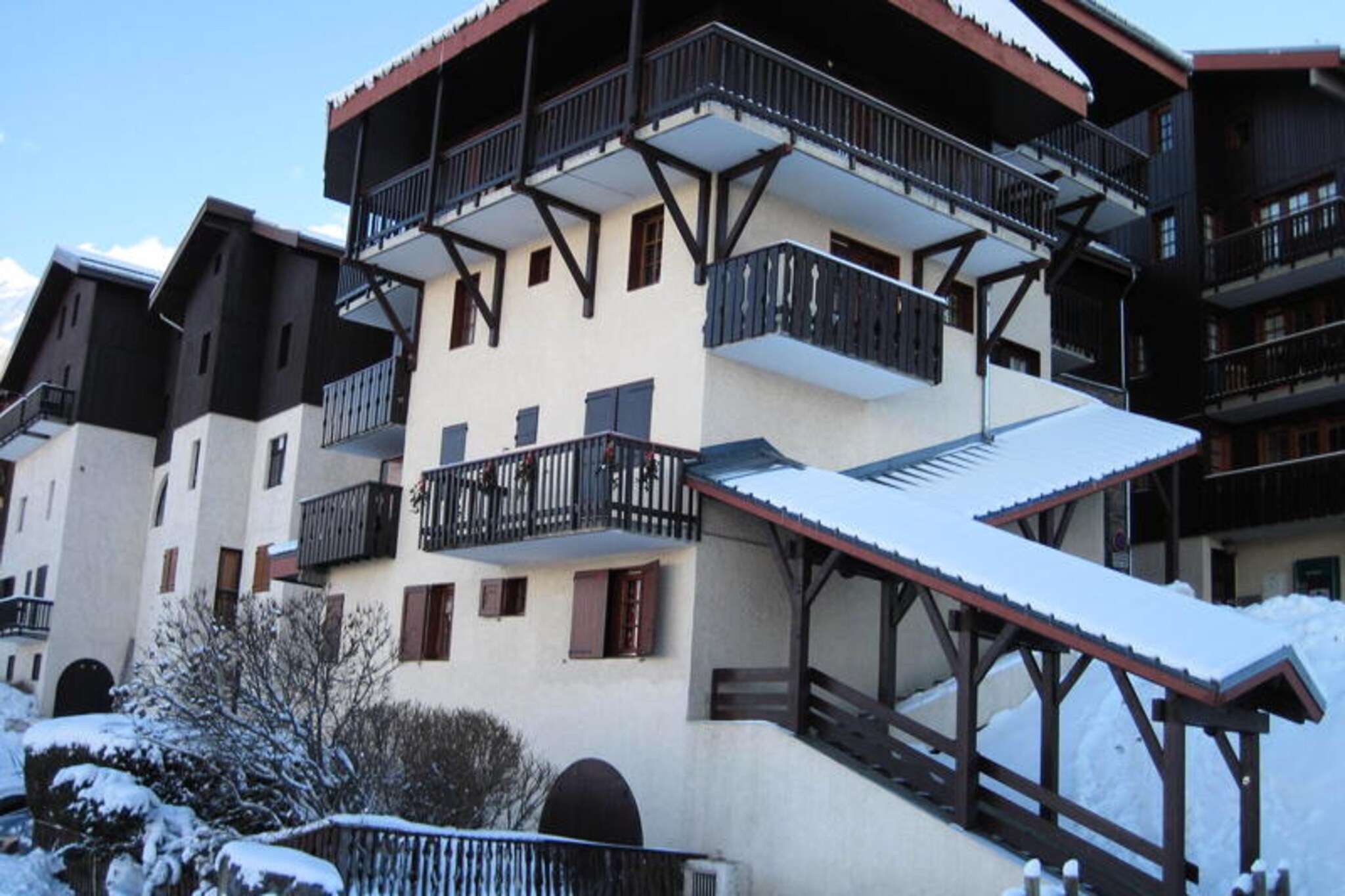 Apartment in Montchavin near Ski Slopes