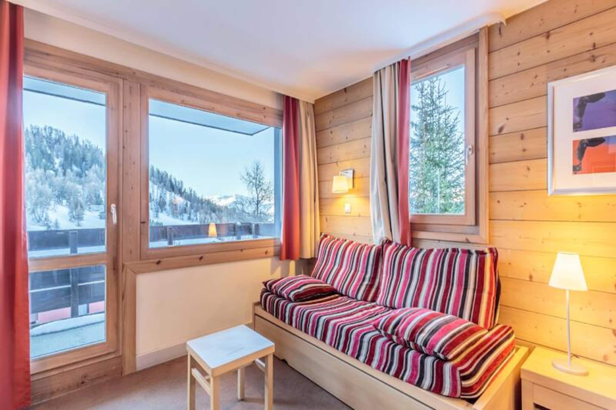 Apartment in Forest with Mountain Views