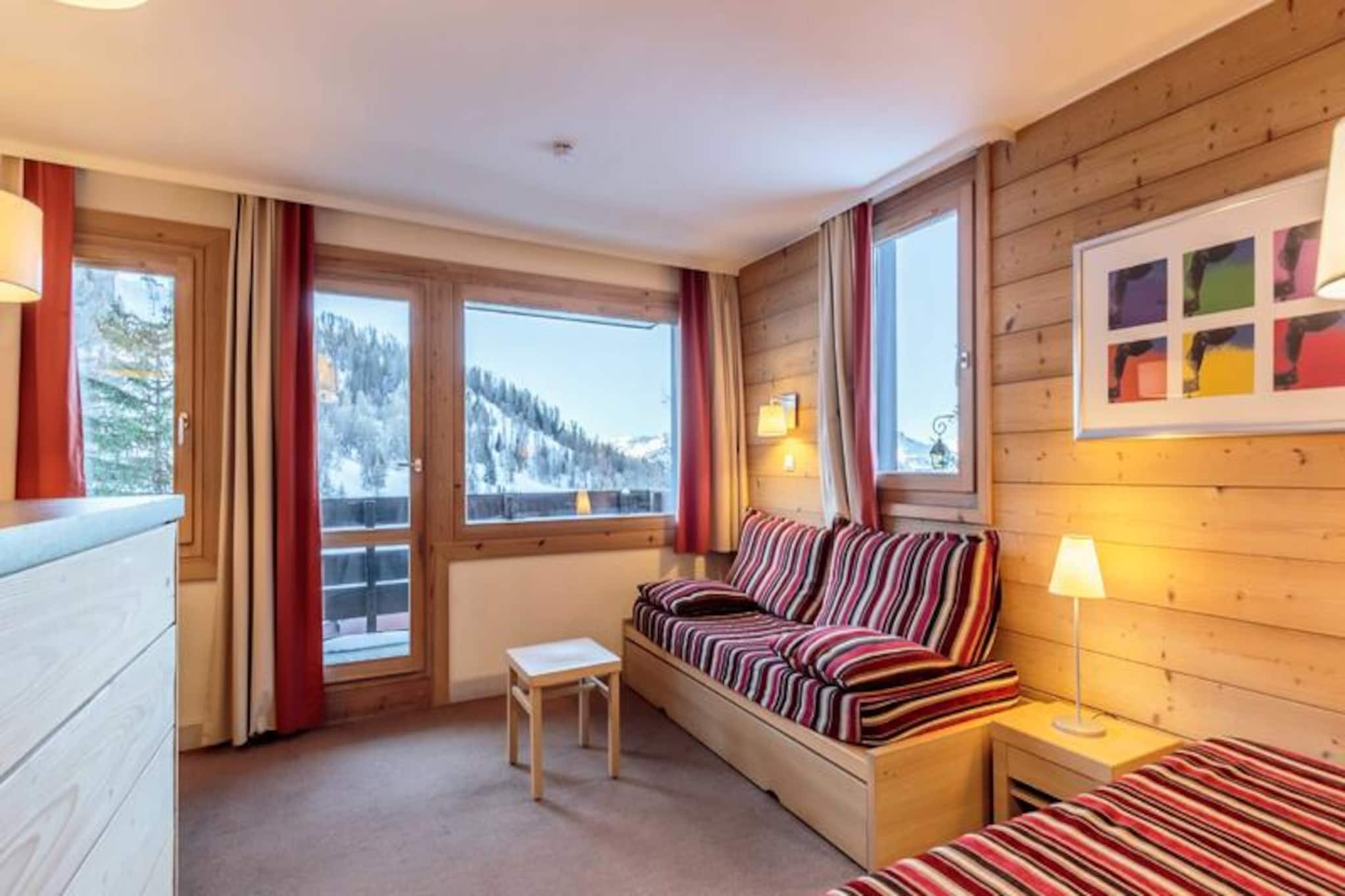 Apartment in Forest with Mountain Views