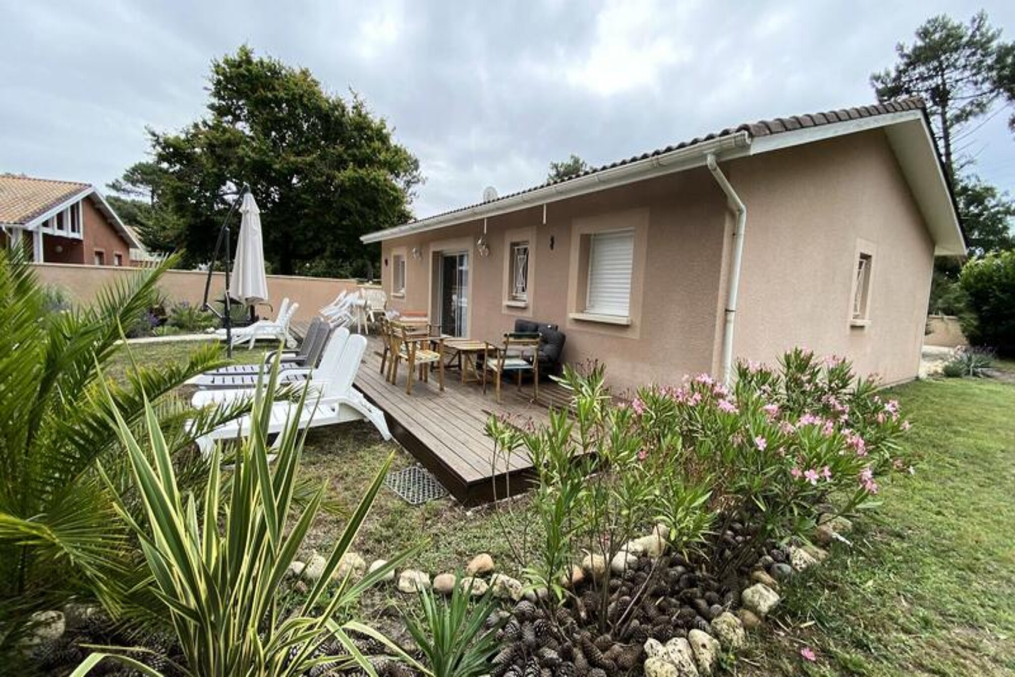 Villa with Garden and BBQ in Peaceful Setting