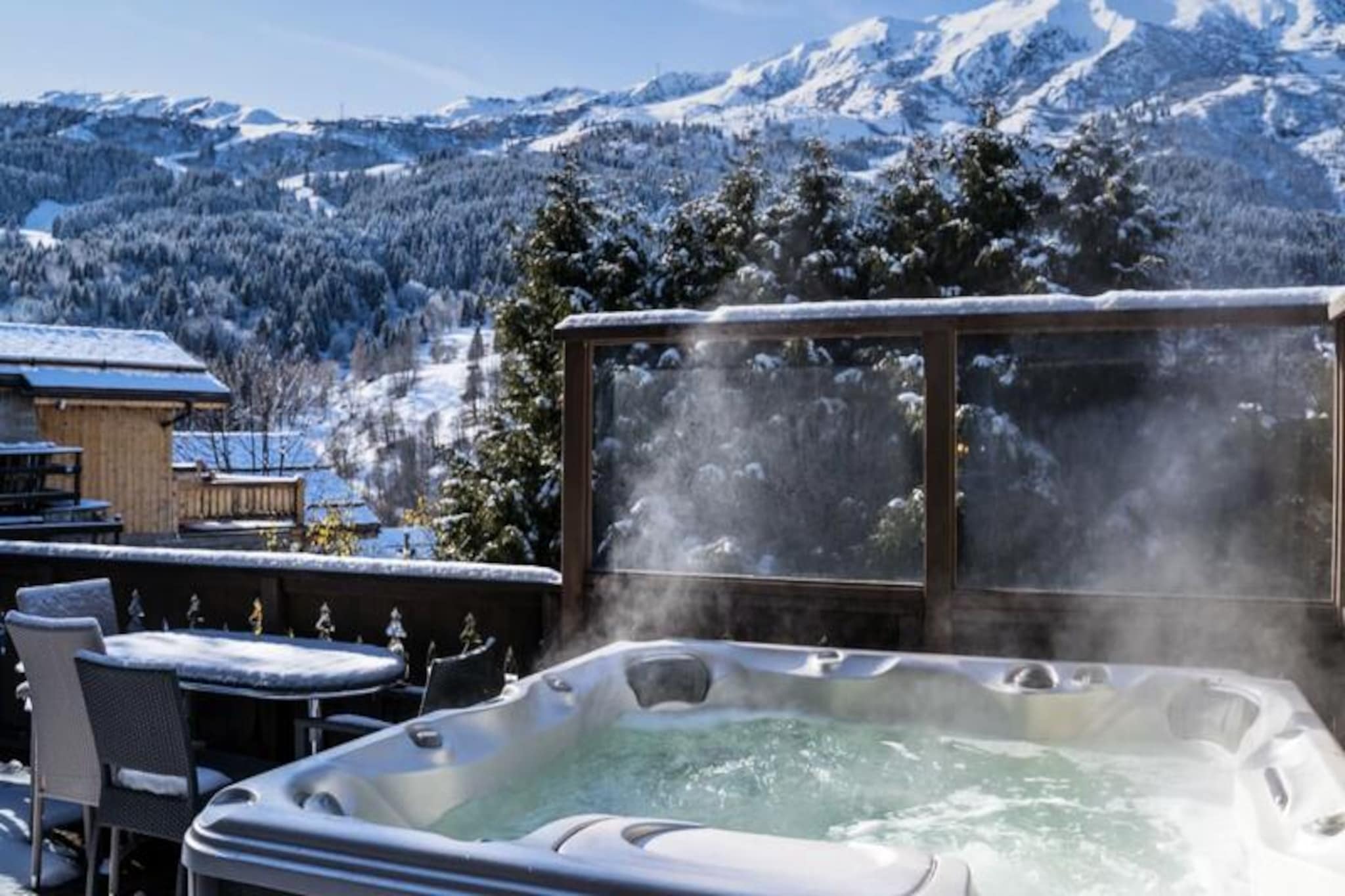 Apartment in Méribel with Jacuzzi & Sauna