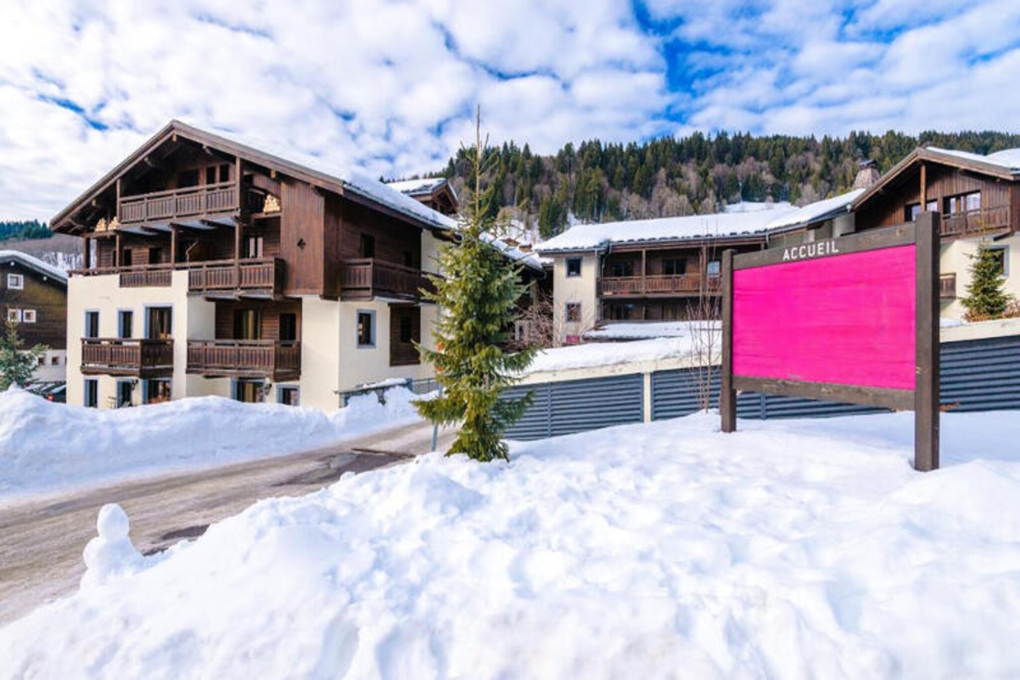 Apartment near Ski Slopes with Spa