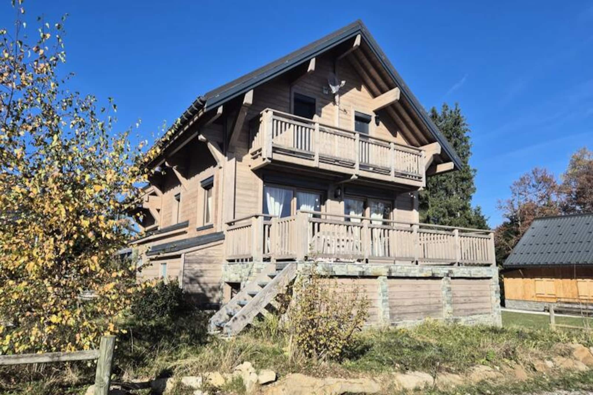 **chalet D'exception à Louer à La Féclaz – 4 Chambres, 10 Couchages-Untagged