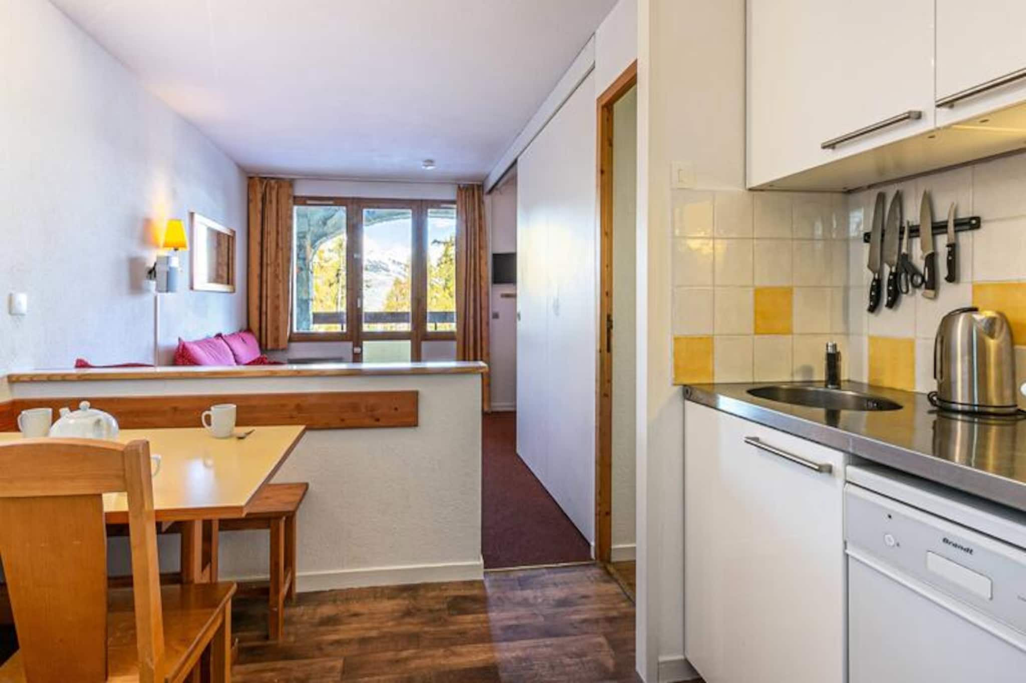 Apartment near Mont Blanc Ski Slopes