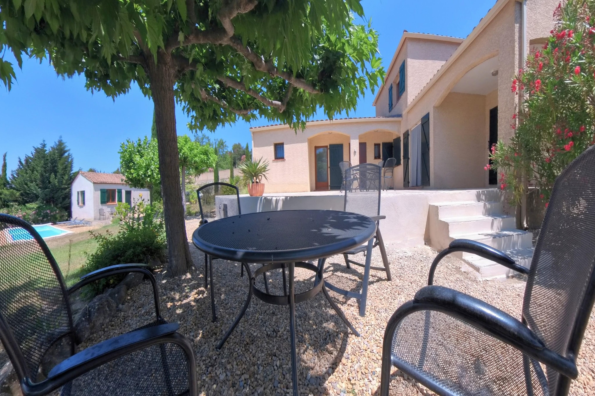 Villa La Belle Vie-Exterior in summer