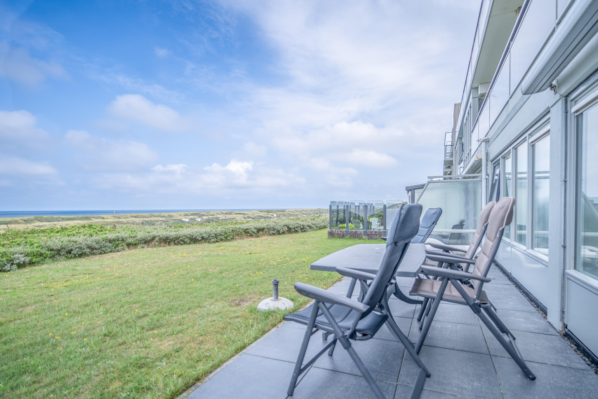 Juliana 056-Terrace balcony