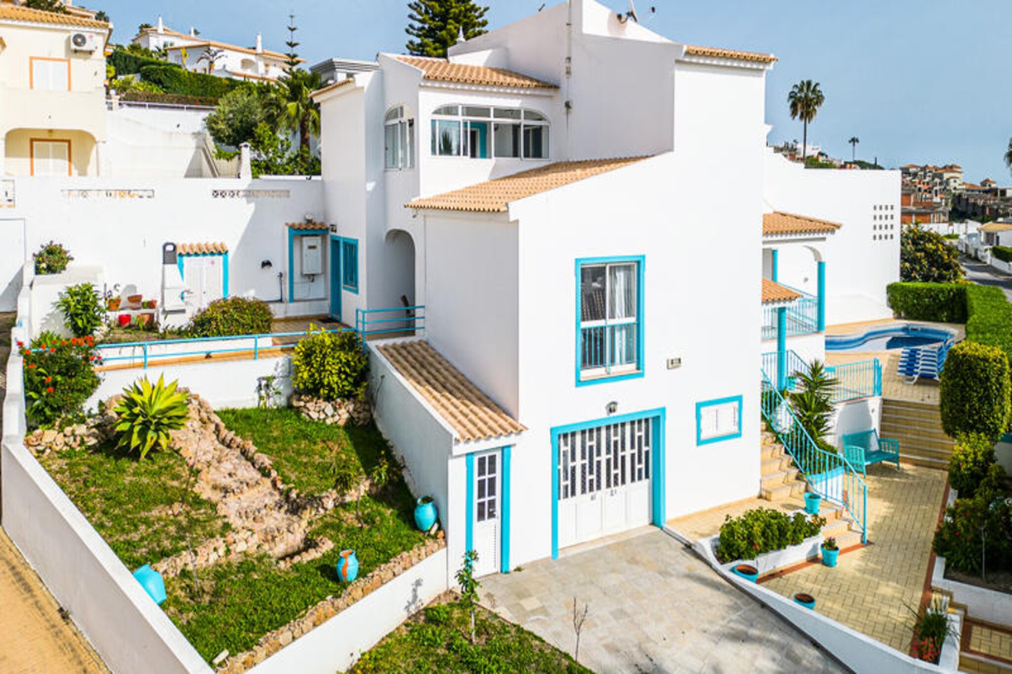 Villa in Albufeira Marina with Pool Views