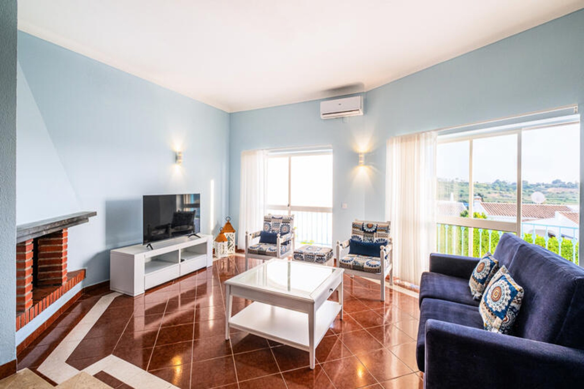 Villa in Albufeira Marina with Pool Views