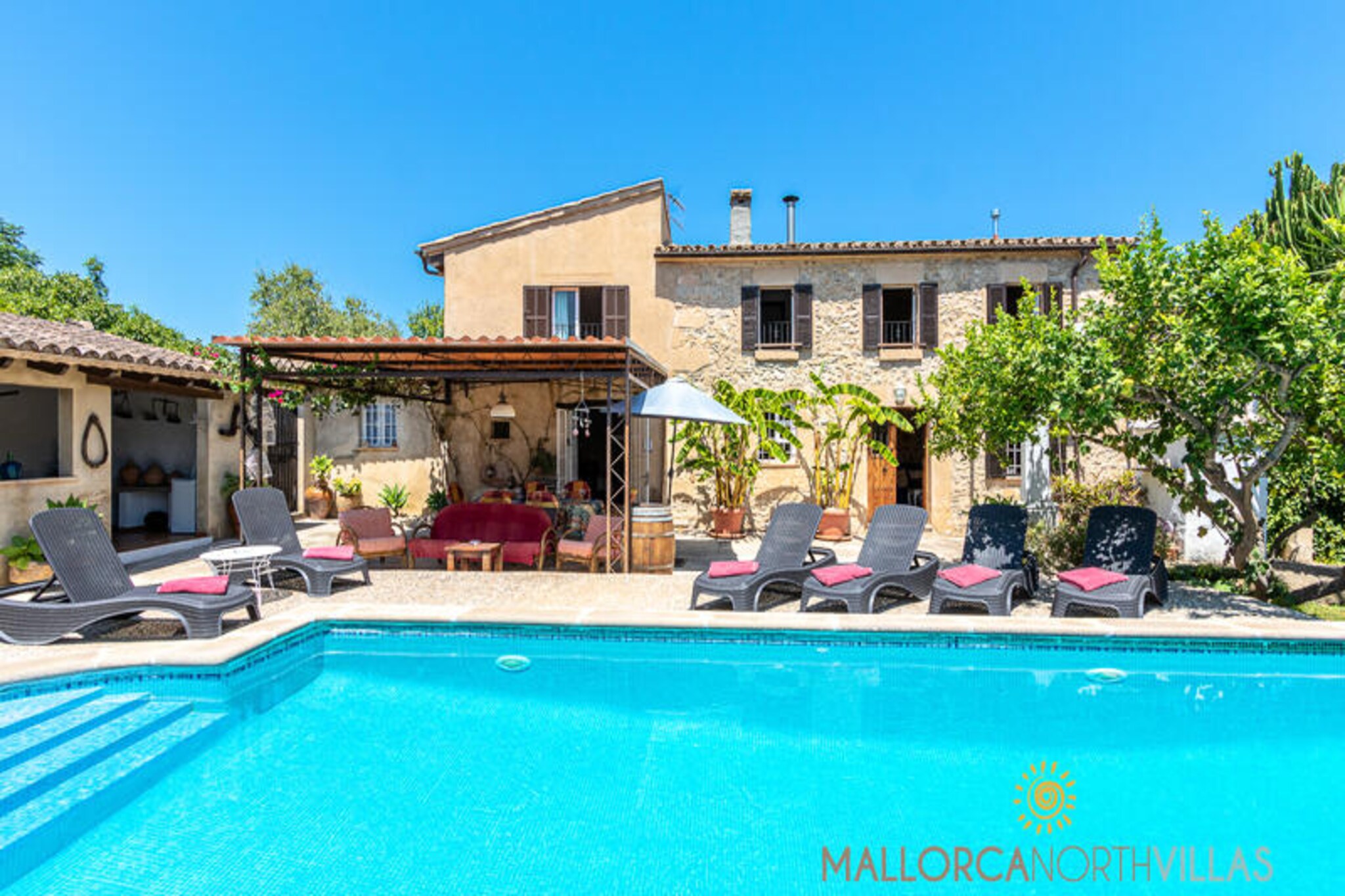 Villa in Pollensa with Private Pool