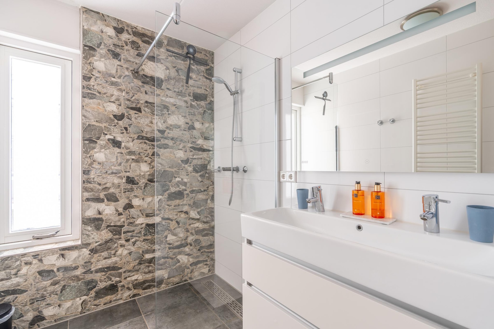 Juliana 080-Badkamer