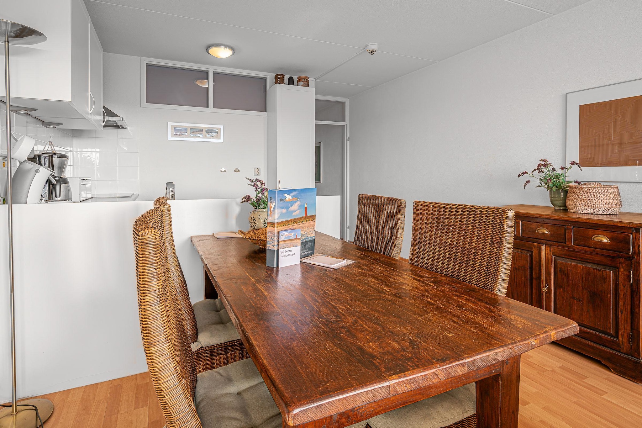 Juliana 090-Eetkamer